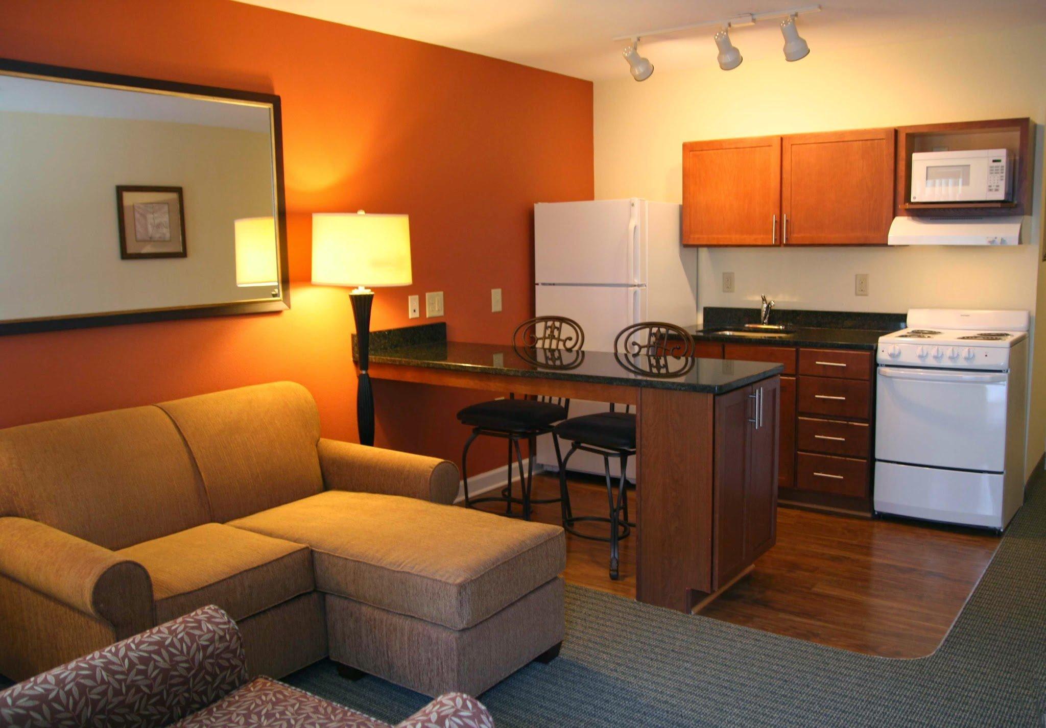 Affordable Suites Fayetteville / Fort Bragg NC Hotel