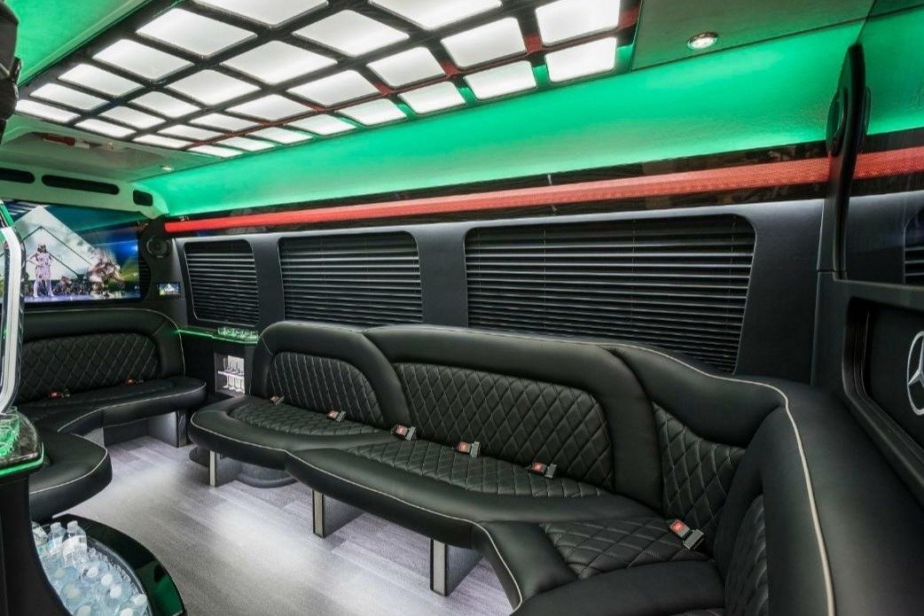 Dream Ride Luxury Sprinter Party Bus & Limos Miami