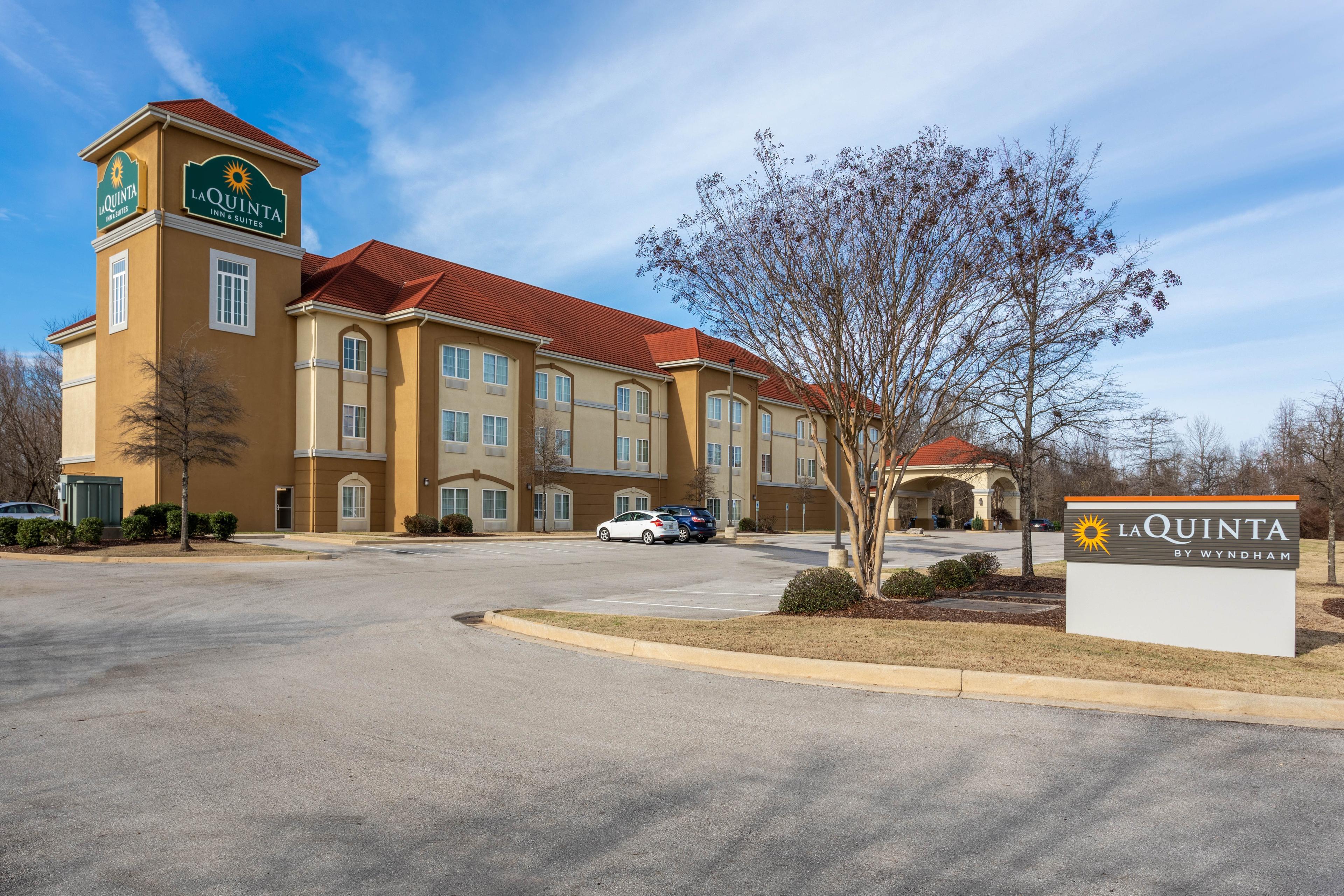 La Quinta Inn & Suites By Wyndham Huntsville Airport Madison