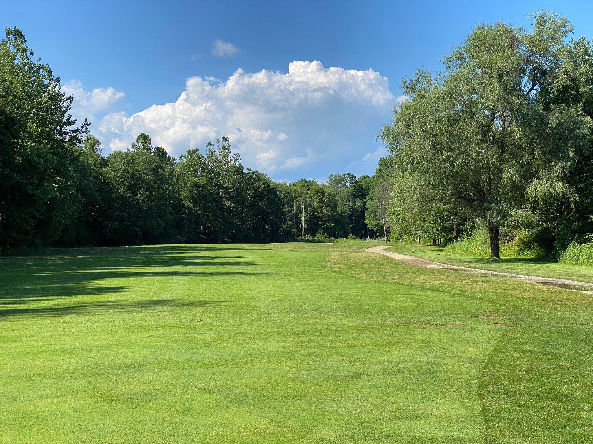 Candlewood Valley Country Club