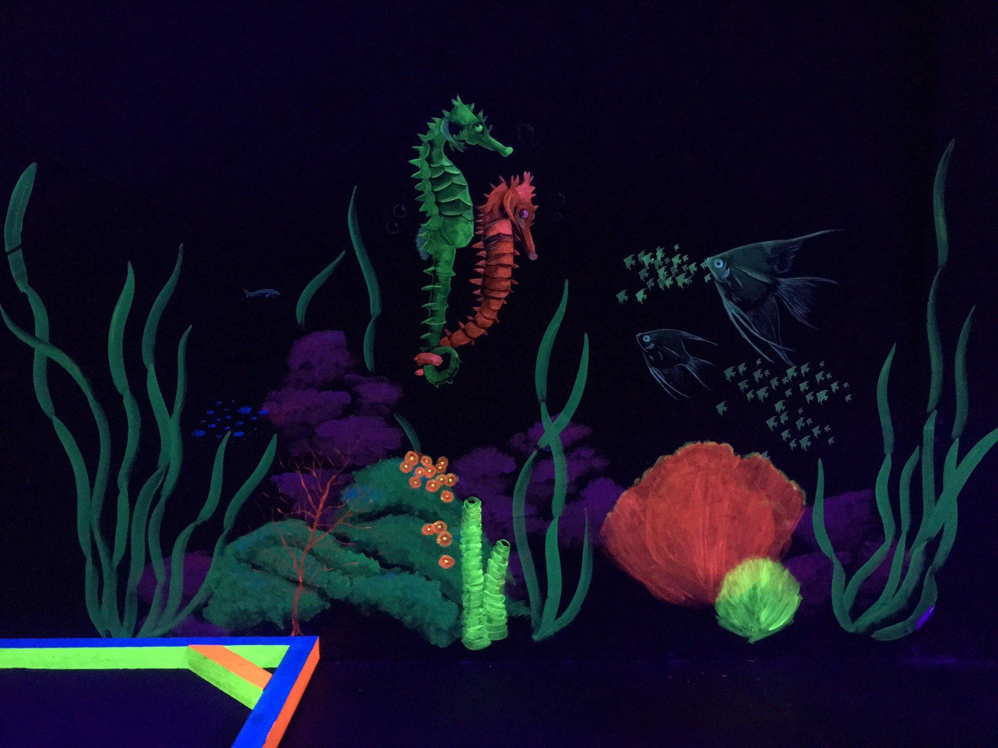 Glowcountry Mini Golf