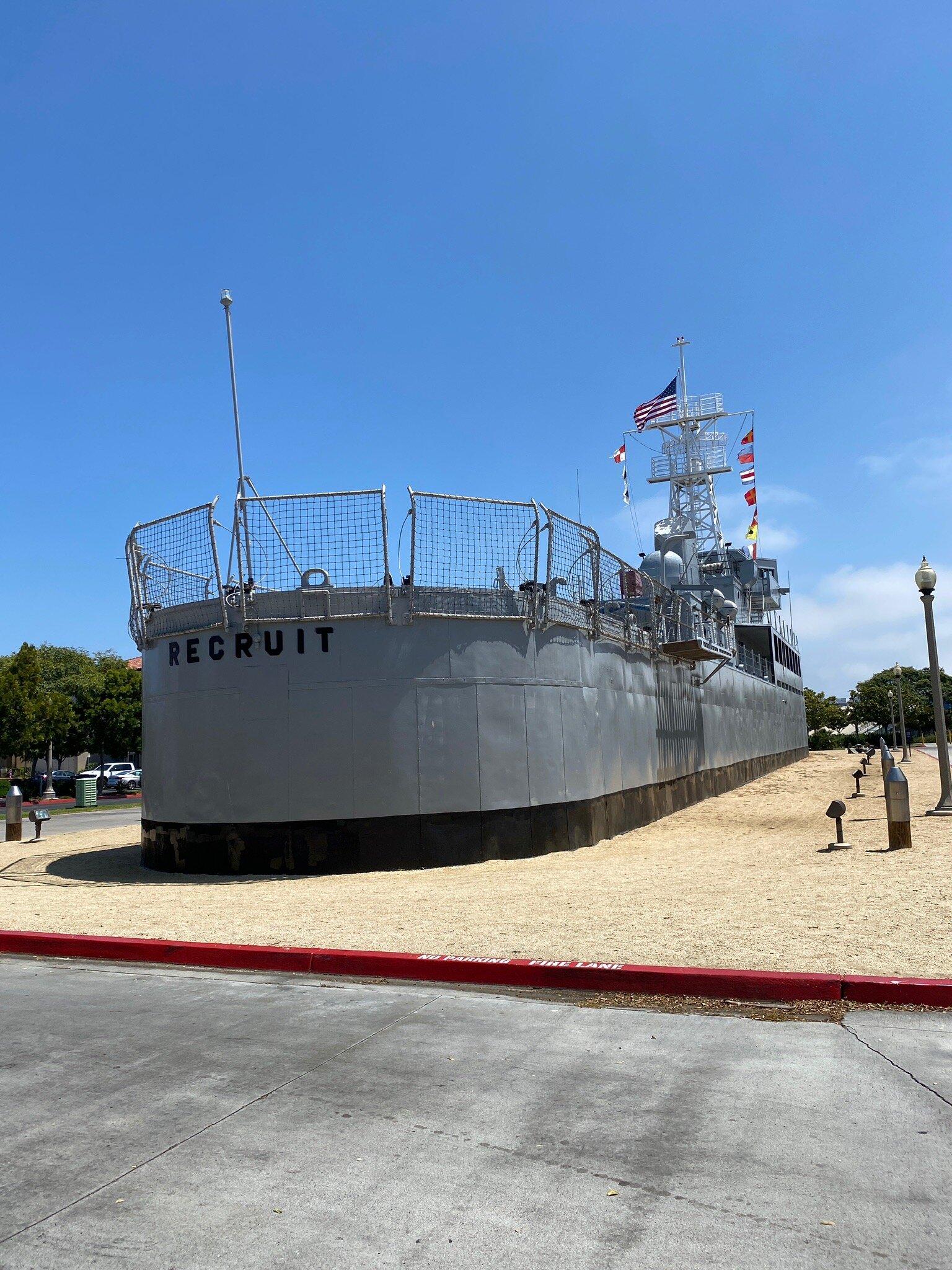 USS Recruit