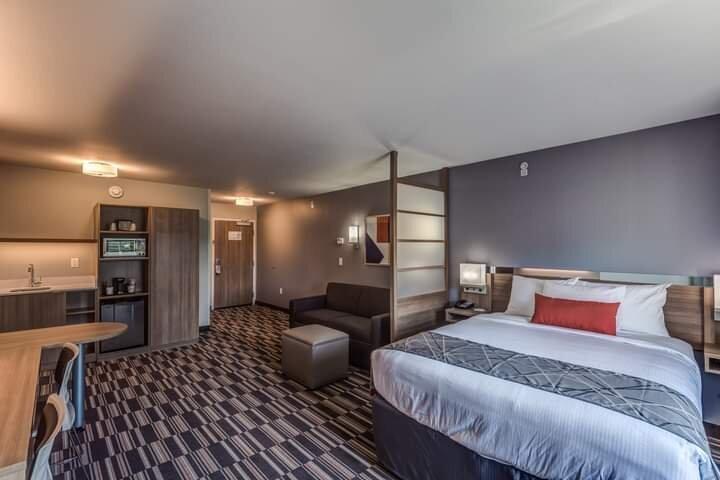 Microtel Inn & Suites By Wyndham Amsterdam