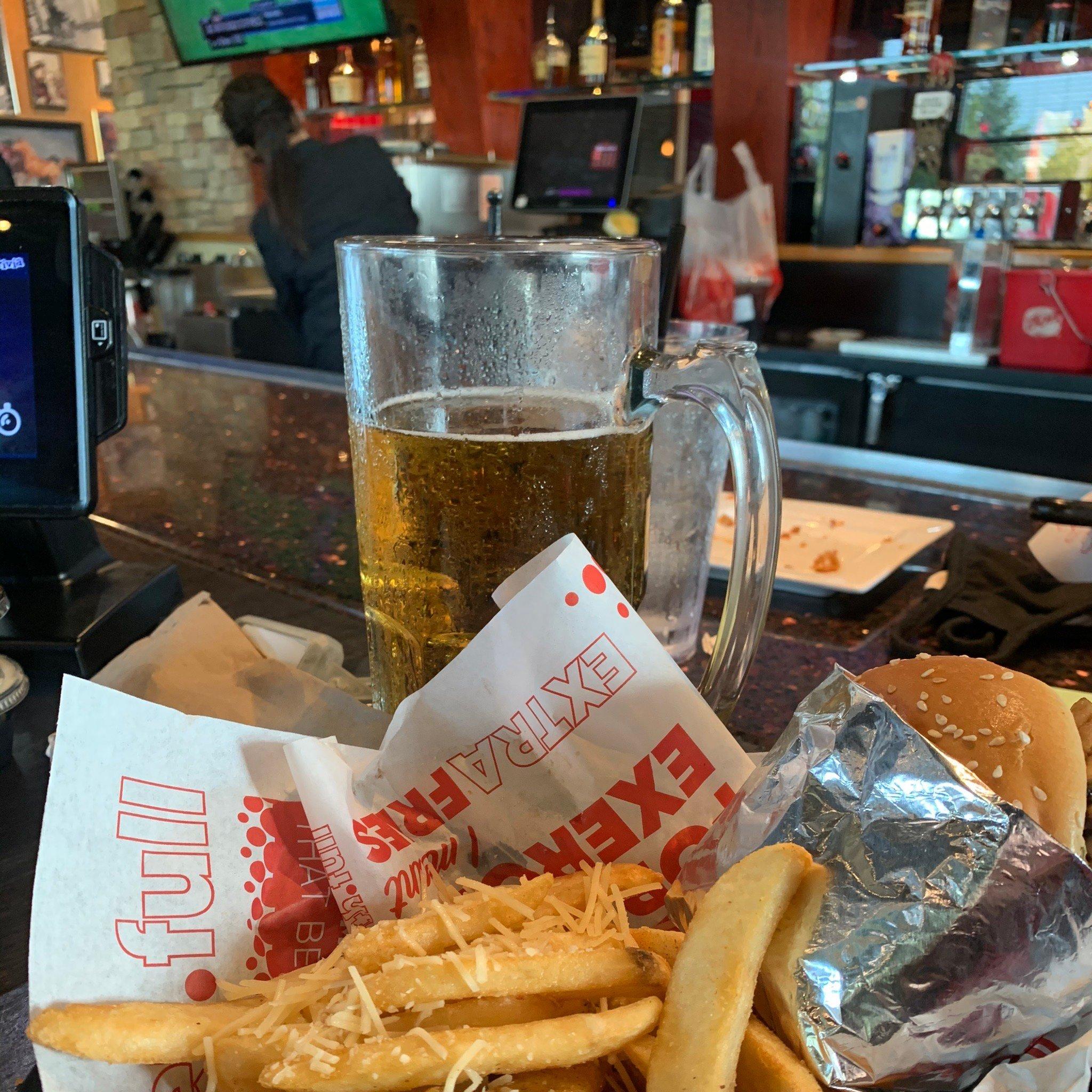 Red Robin Gourmet Burgers and Brews