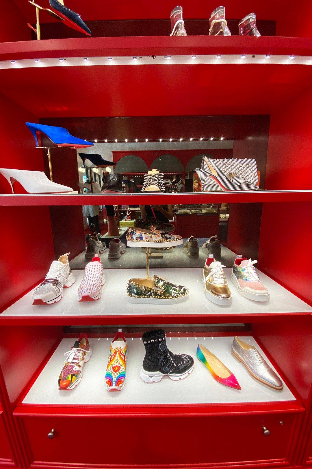 Christian Louboutin Outlet