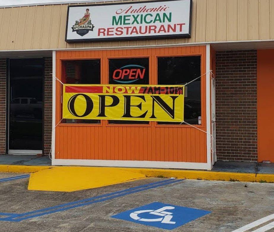 La Chalupa Mexican Restaurant