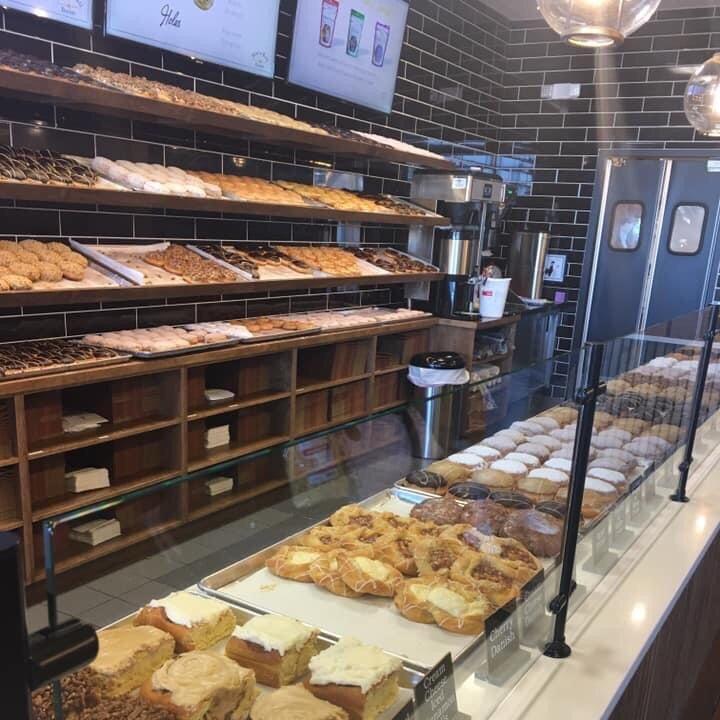 Rise'n Roll Bakery