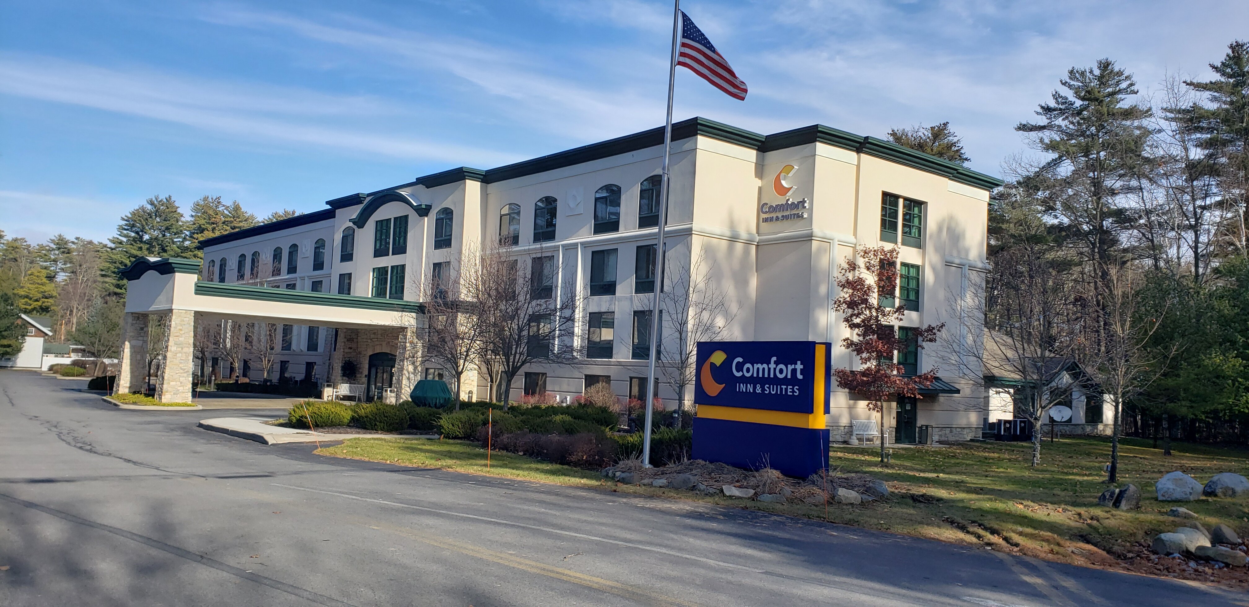 Comfort Inn & Suites