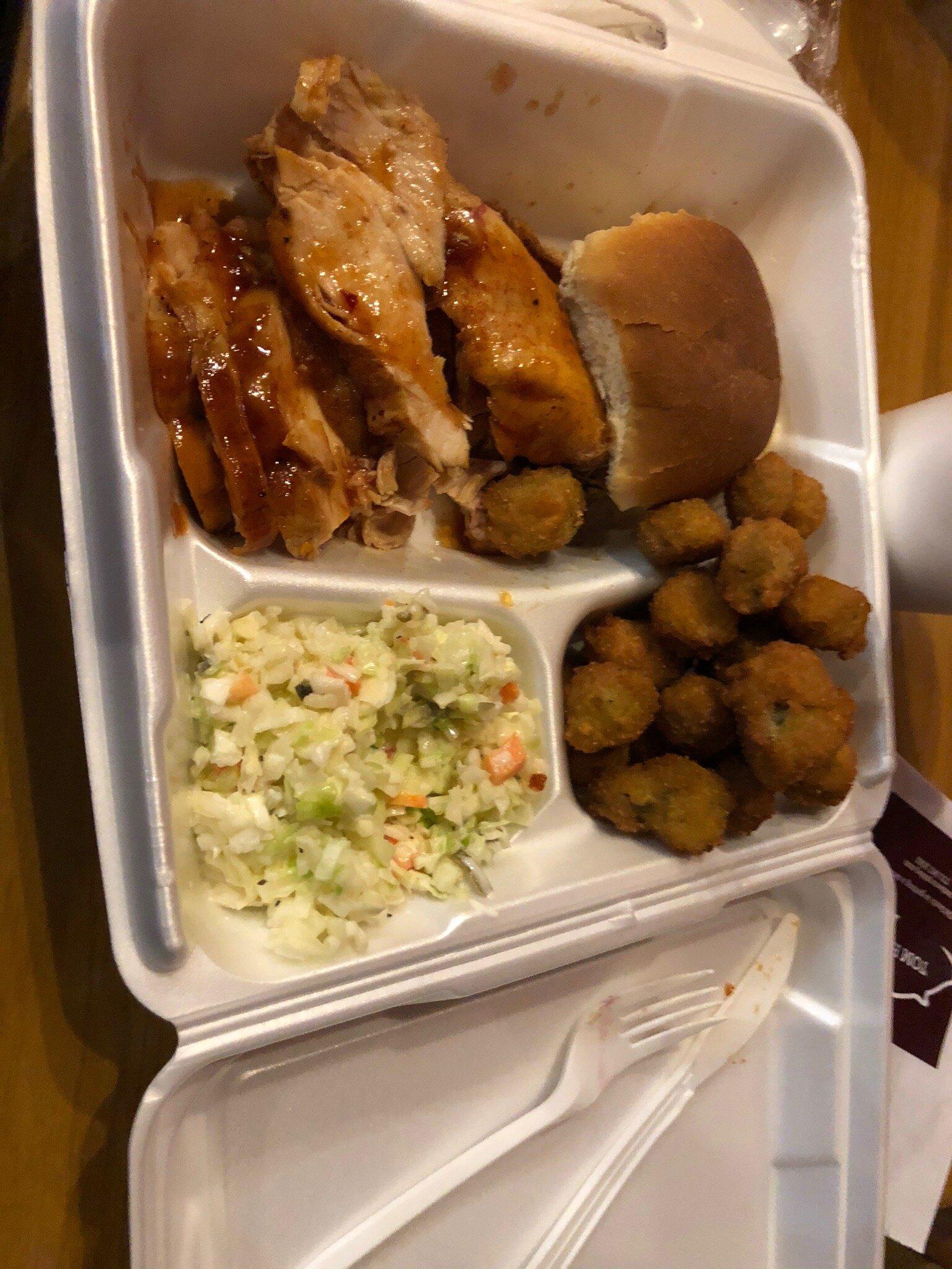 Tom Henry's BBQ