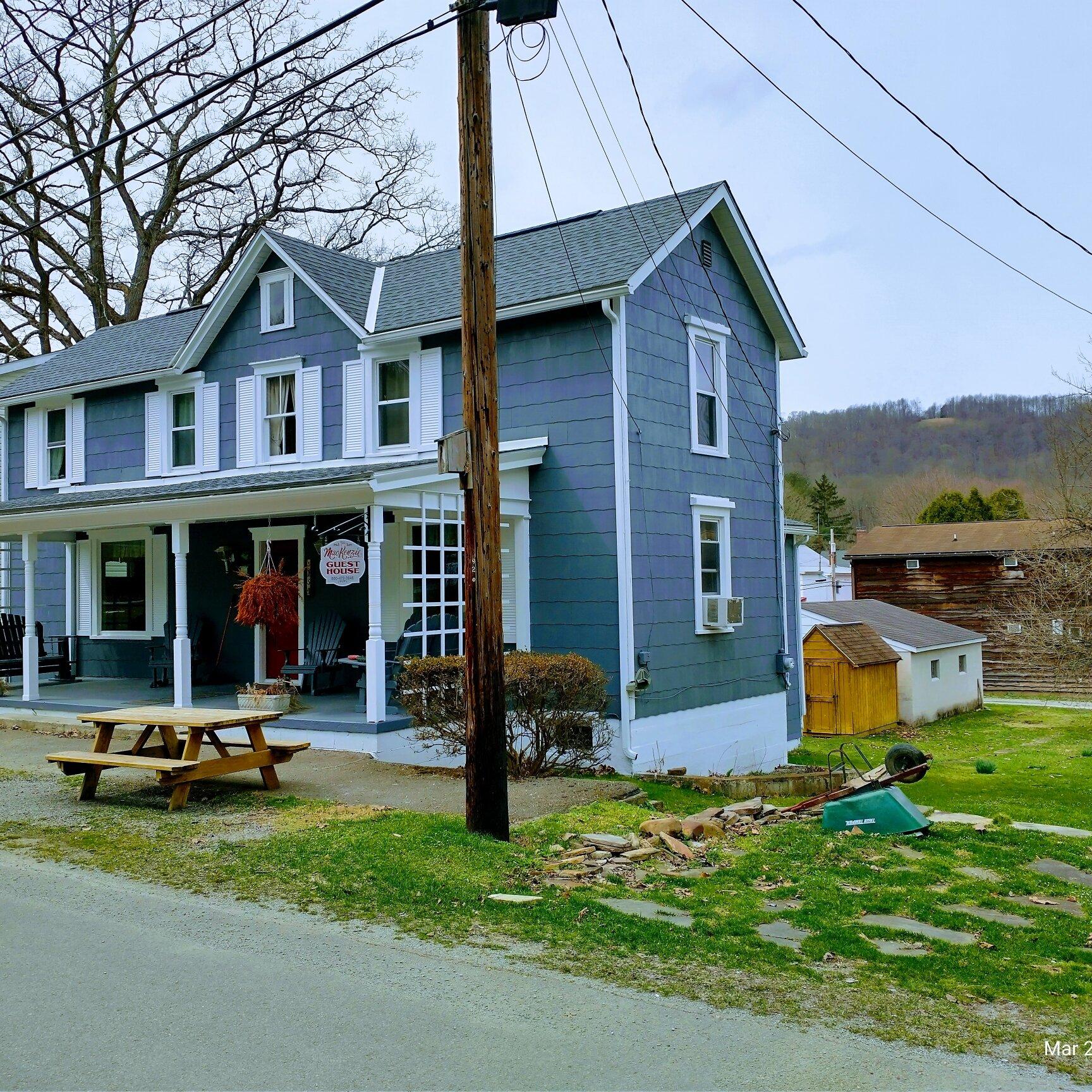 MacKenzie Guest House