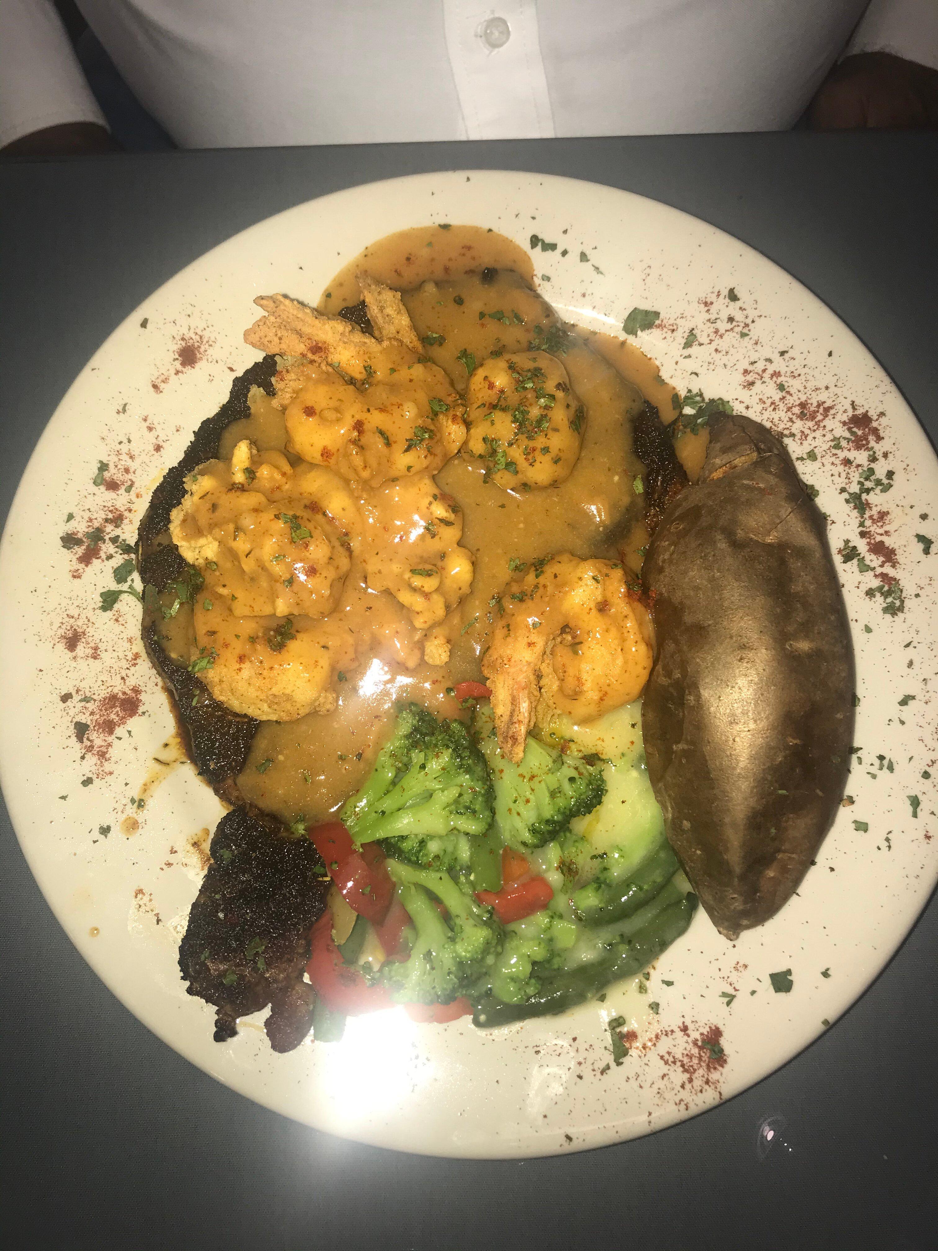 Monte's Steak and Seafood