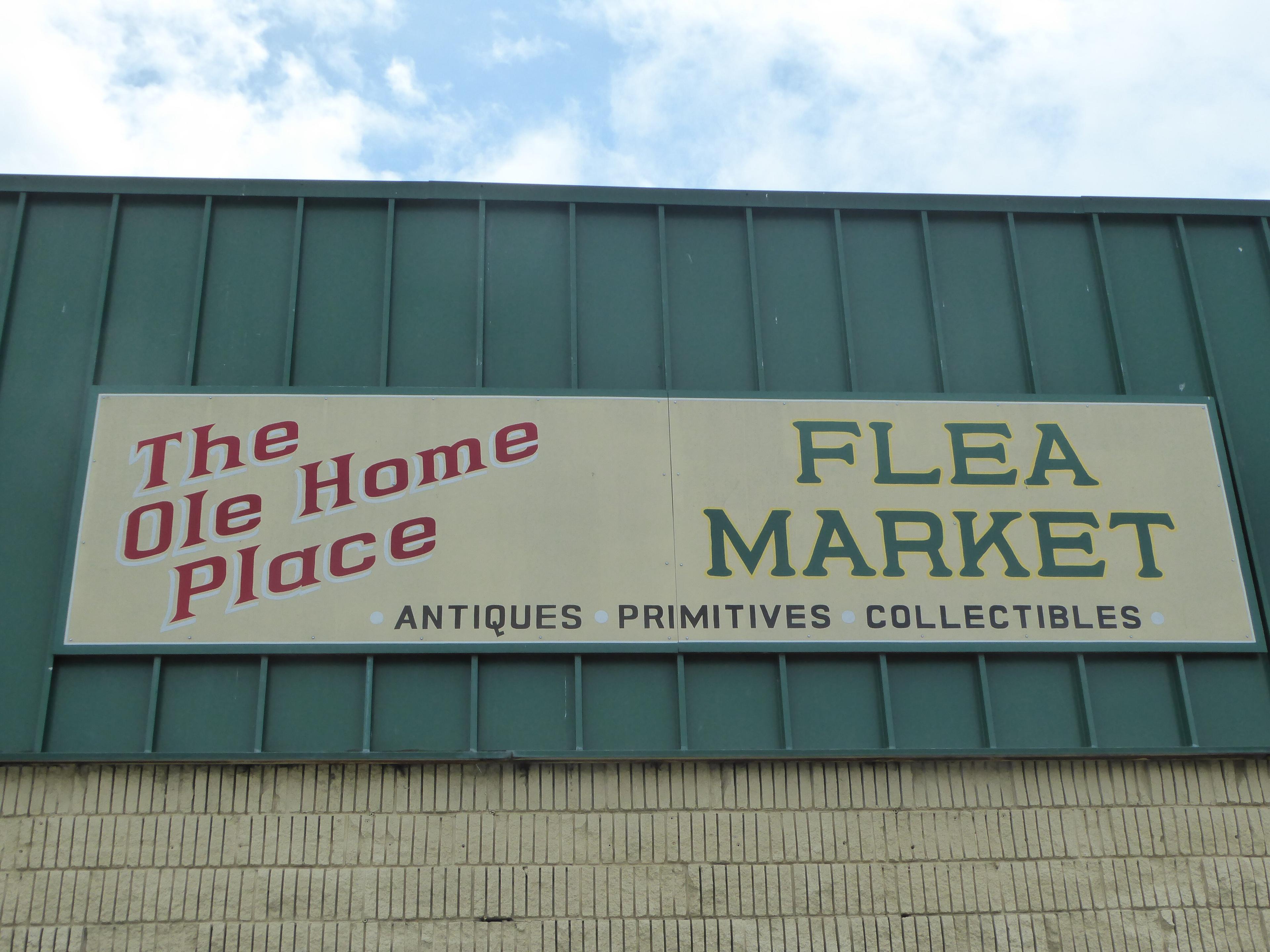 The Ole' Home Place Flea Market & Antiques