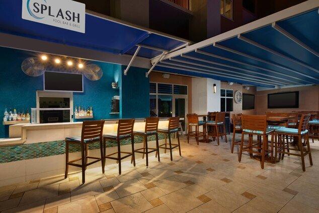 Splash Pool Bar and Grill