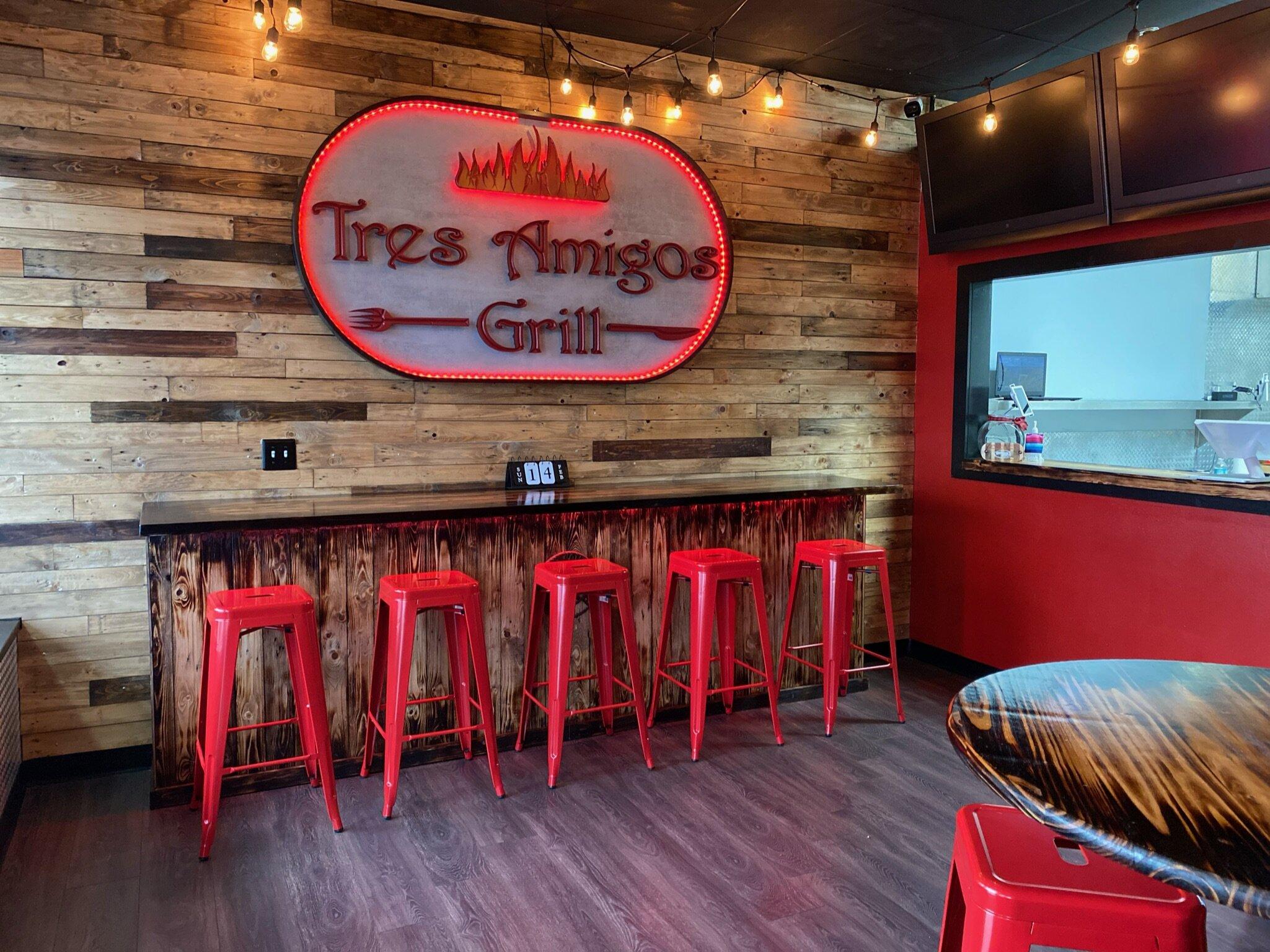 Tres Amigos Grill