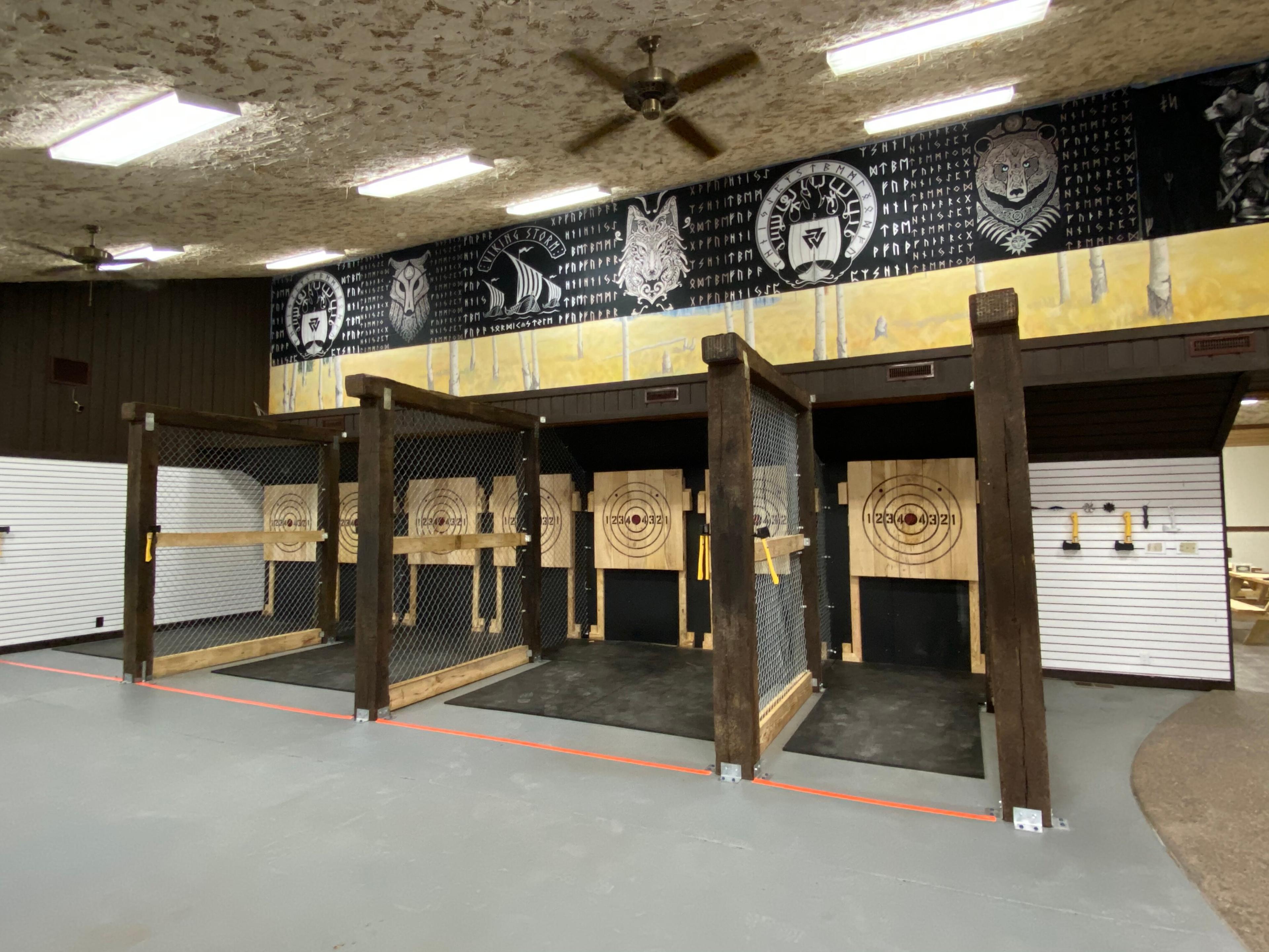 Rhyno's Axe Throwing and Archery