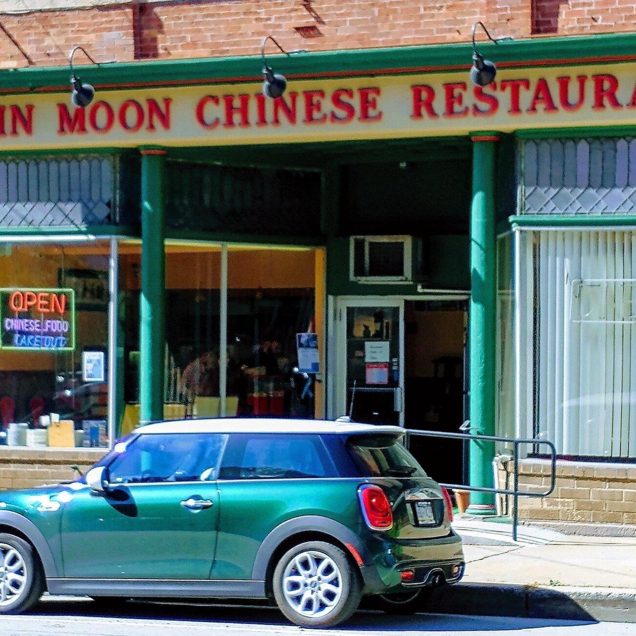 Main Moon Chinese Restaurant