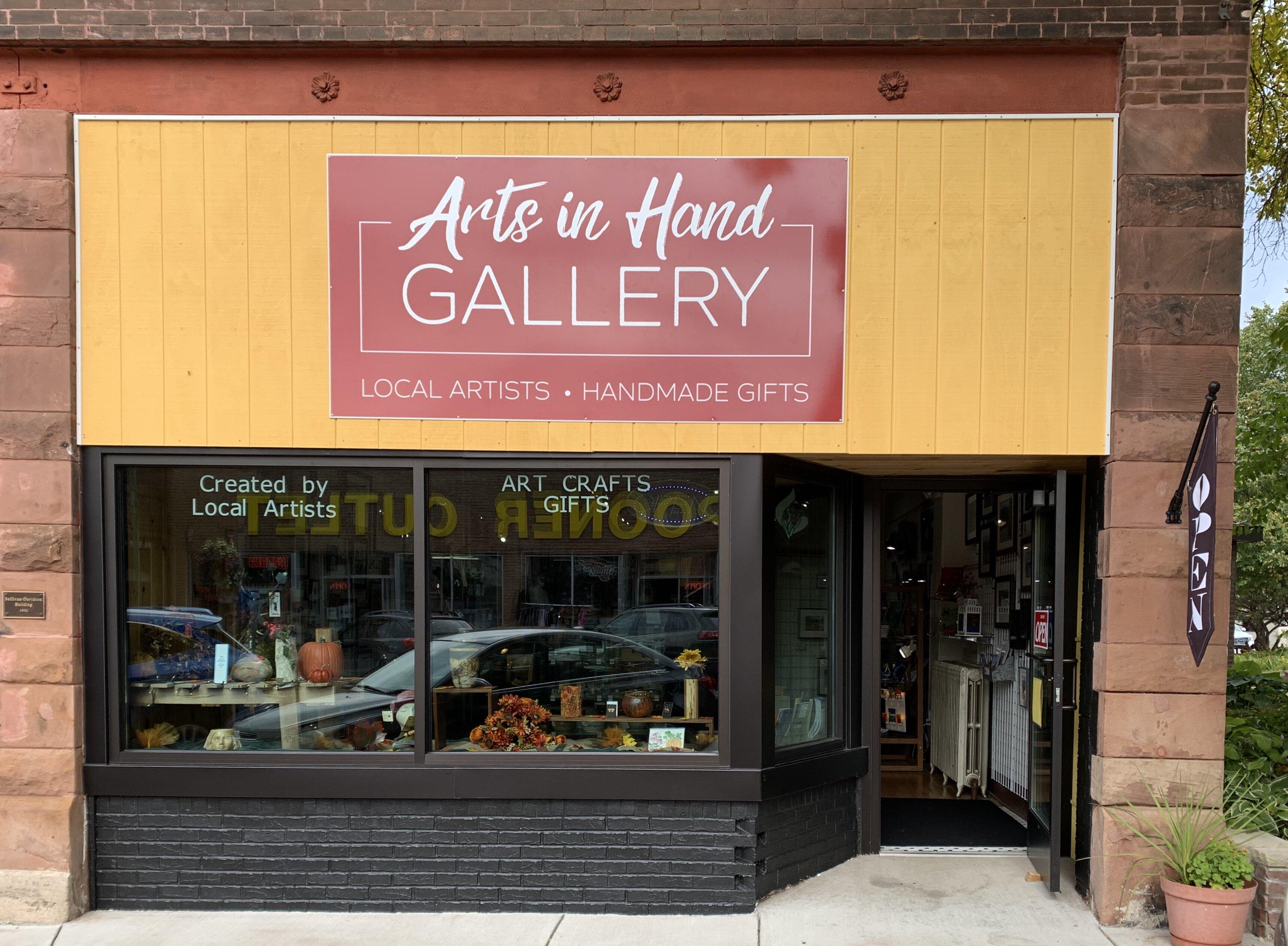 Arts in Hand Gallery