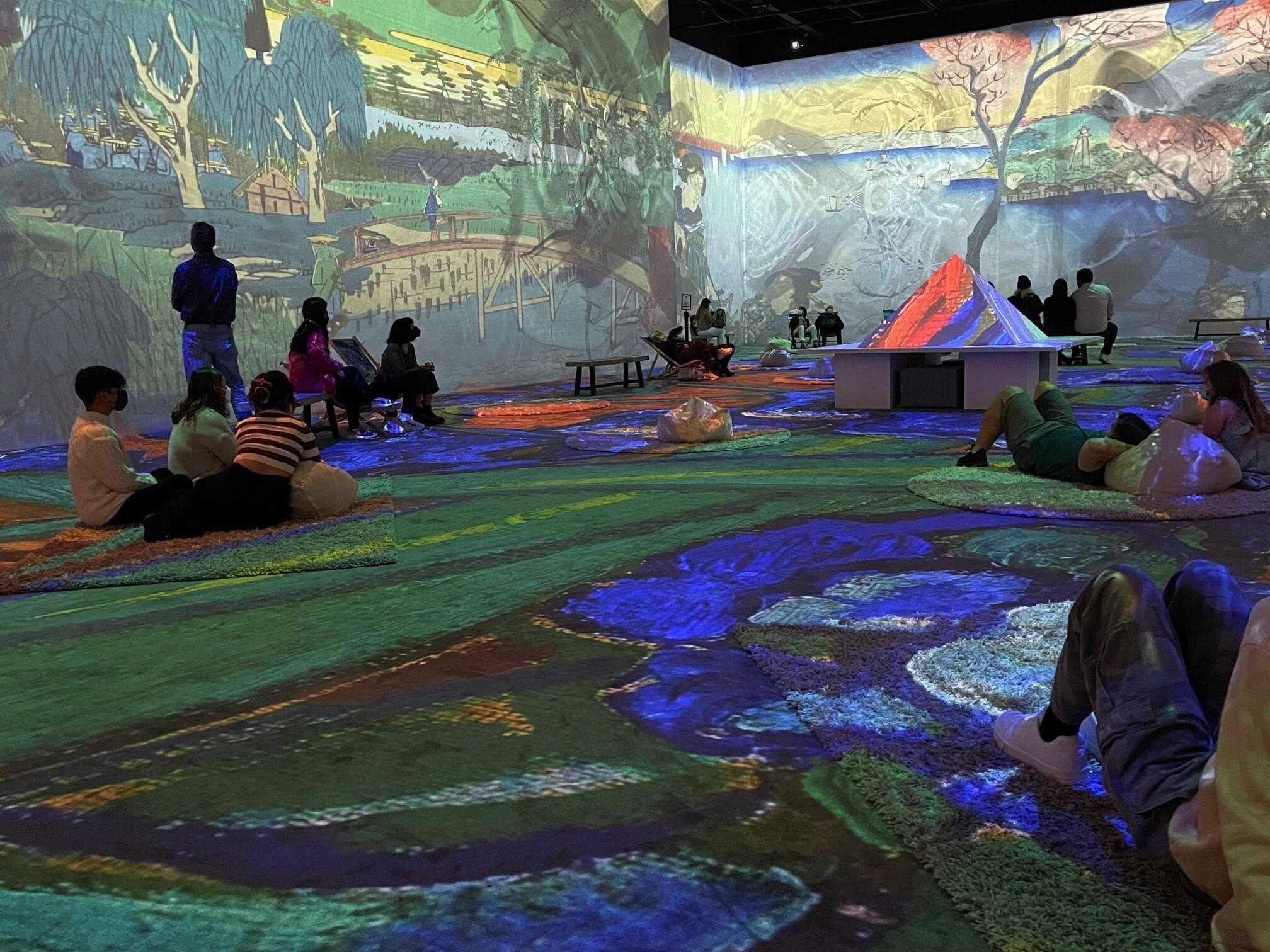 Immersive Van Gogh Exhibit Houston