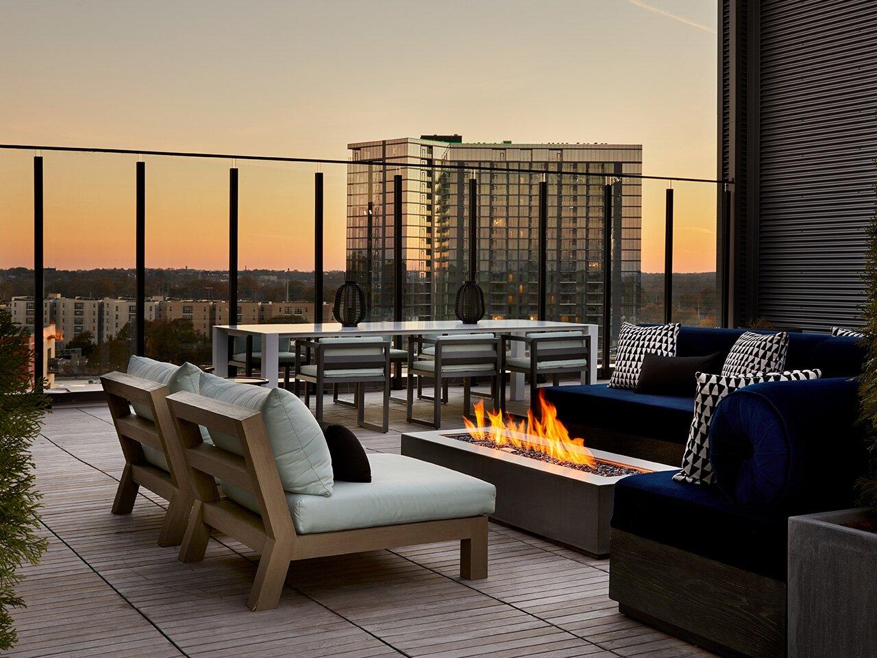 Sentral West Midtown at Star Metals | Atlanta Apartments