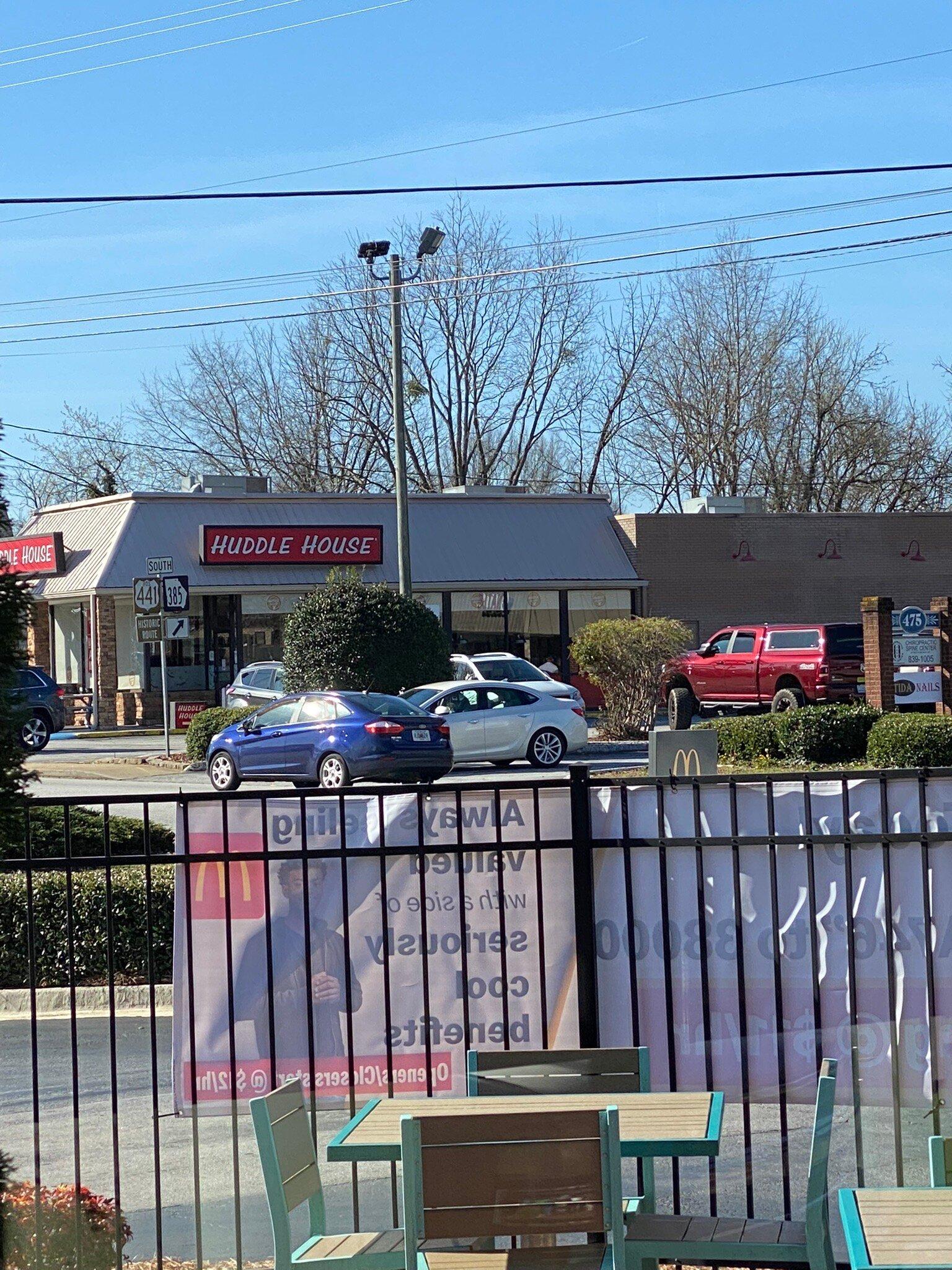 Huddle House