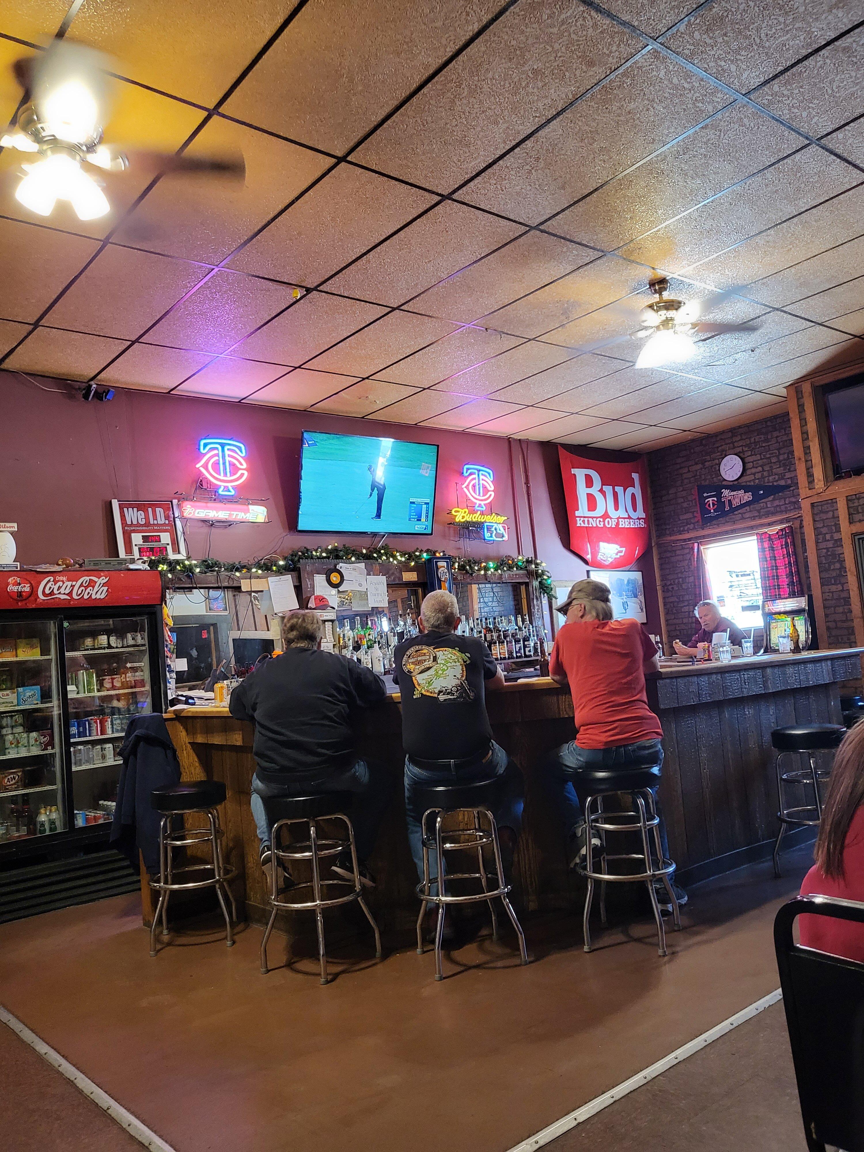 Laddy's Bar & Grill