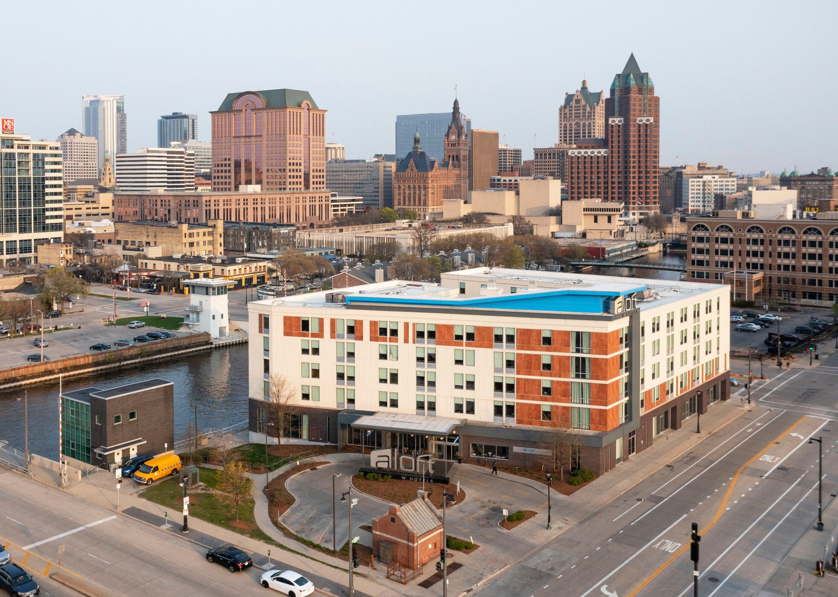 Aloft Milwaukee Downtown