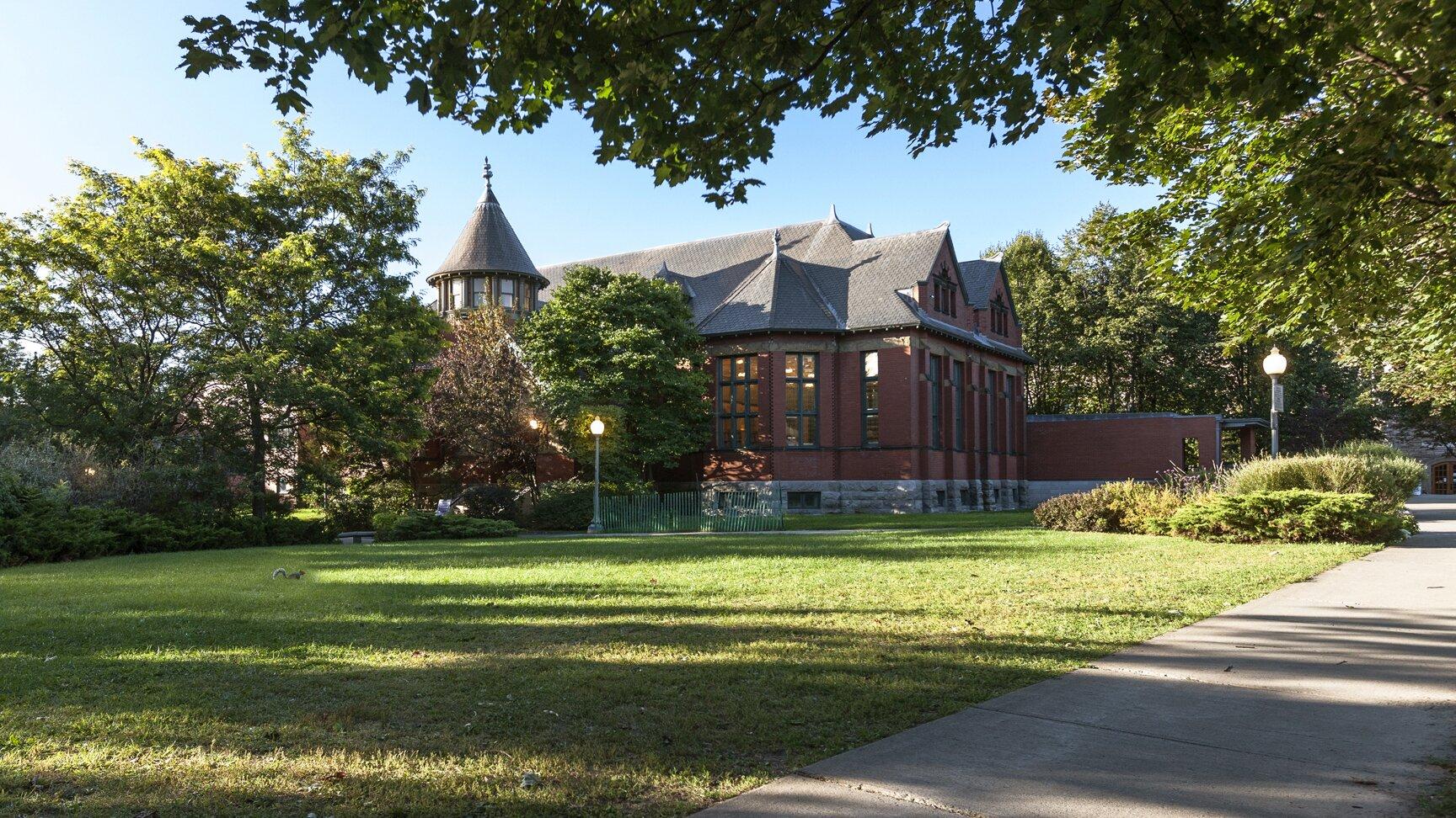 Westmount Public Library