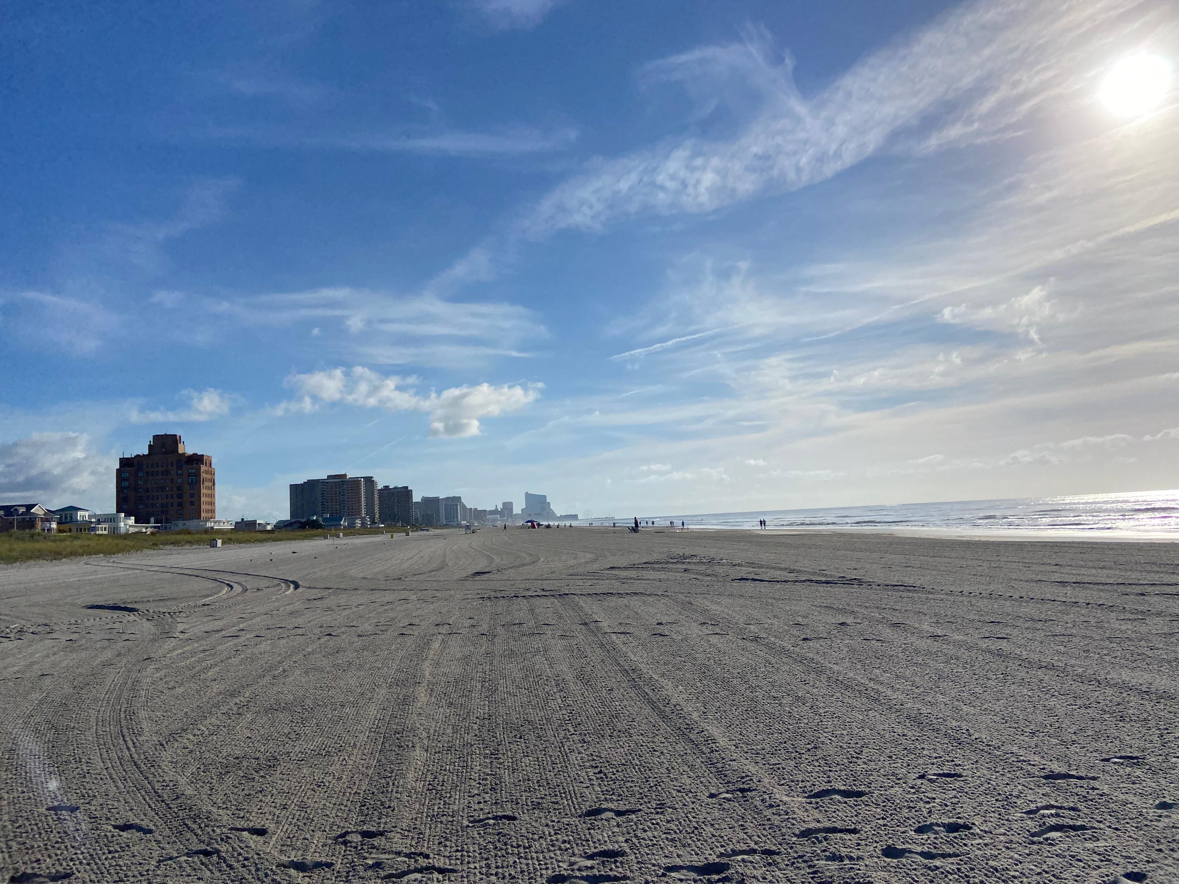 Beach Yoga: True Vibe