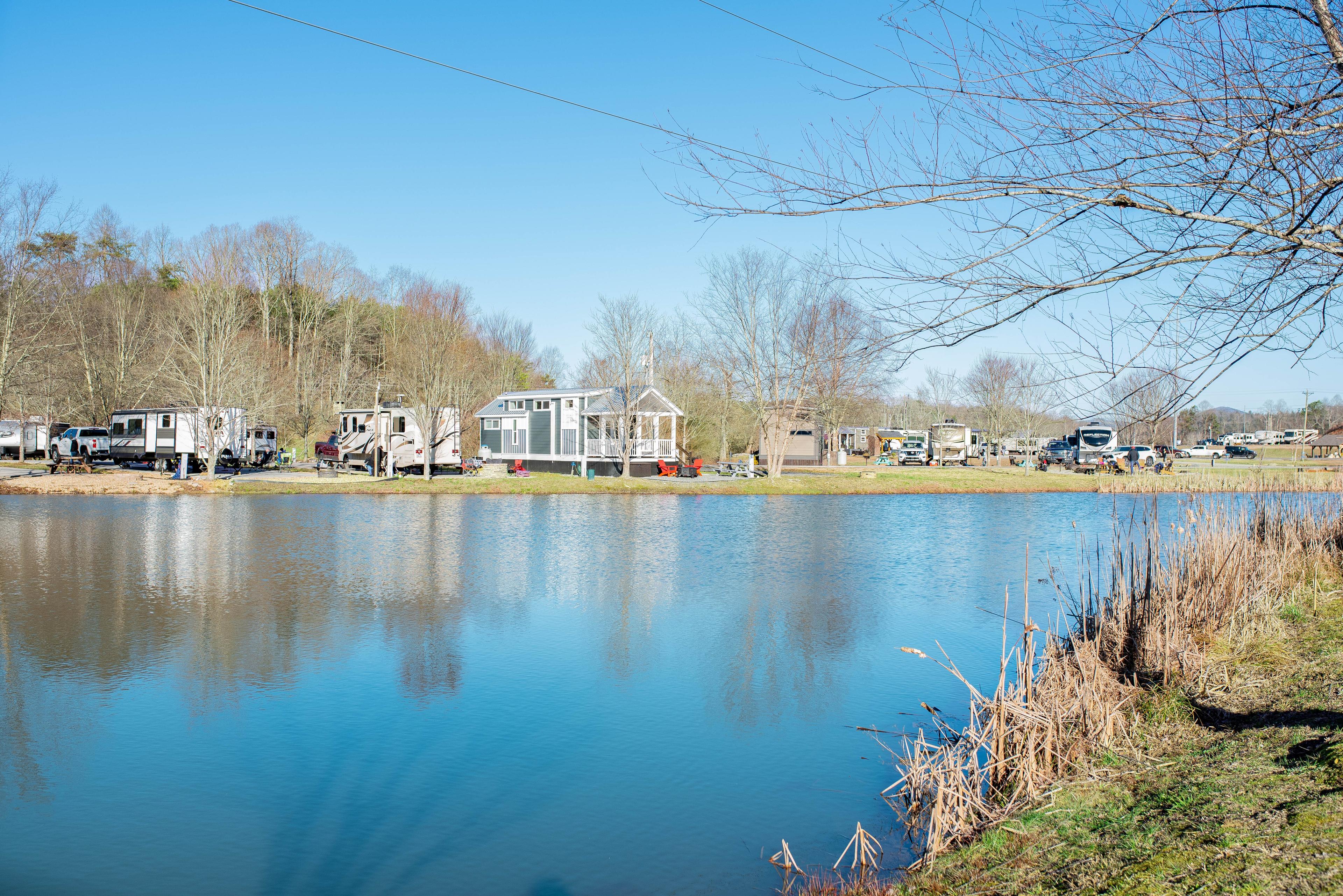 Waterside At Blueridge