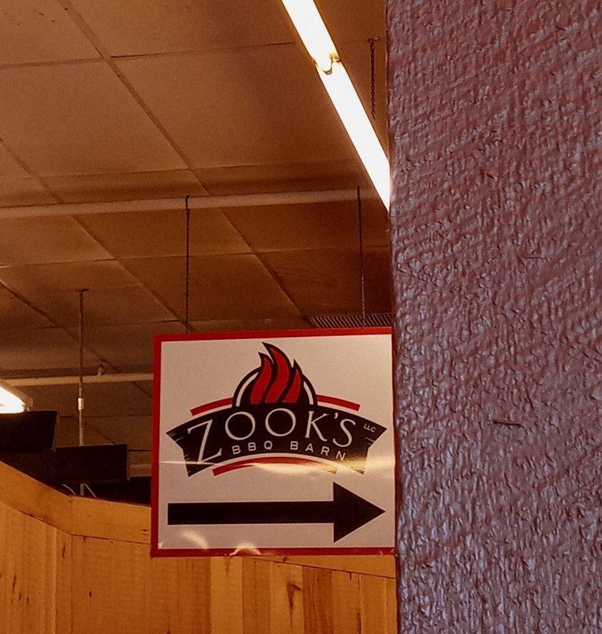 Zook's BBQ Barn