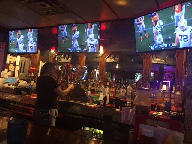 Misfits Sports Bar & Grill