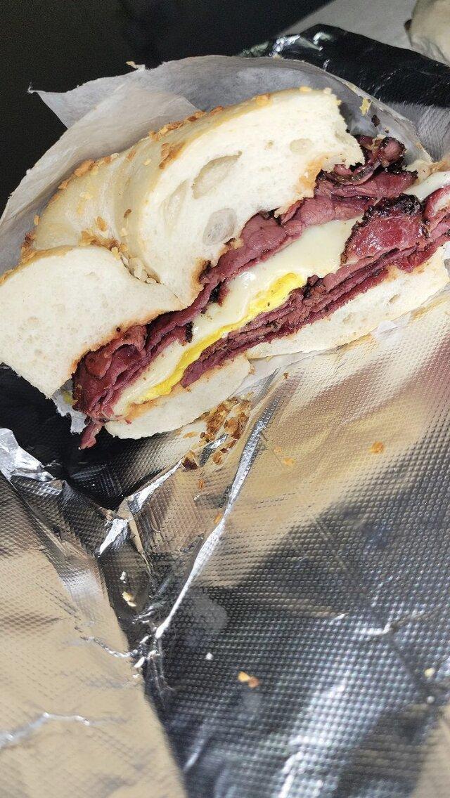 Top Bagels & Deli