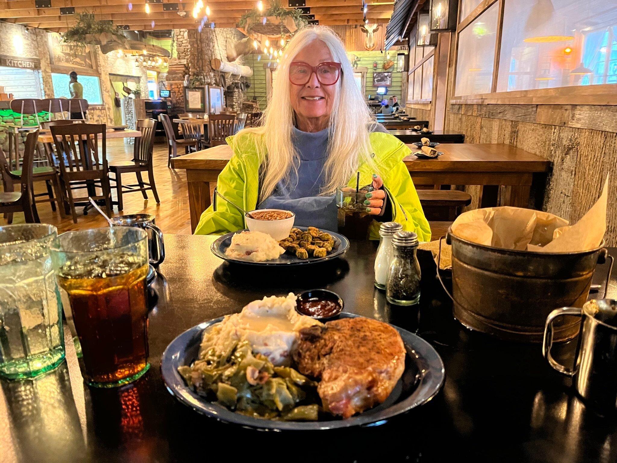 Cumberland Jacks Leconte Kitchen