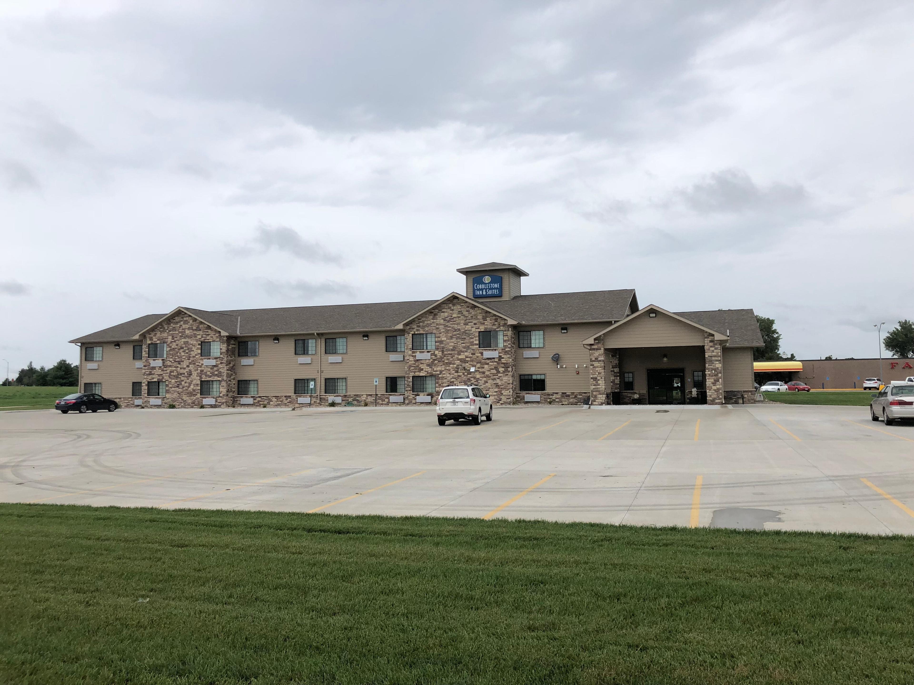 Cobblestone Inn & Suites - Clarinda