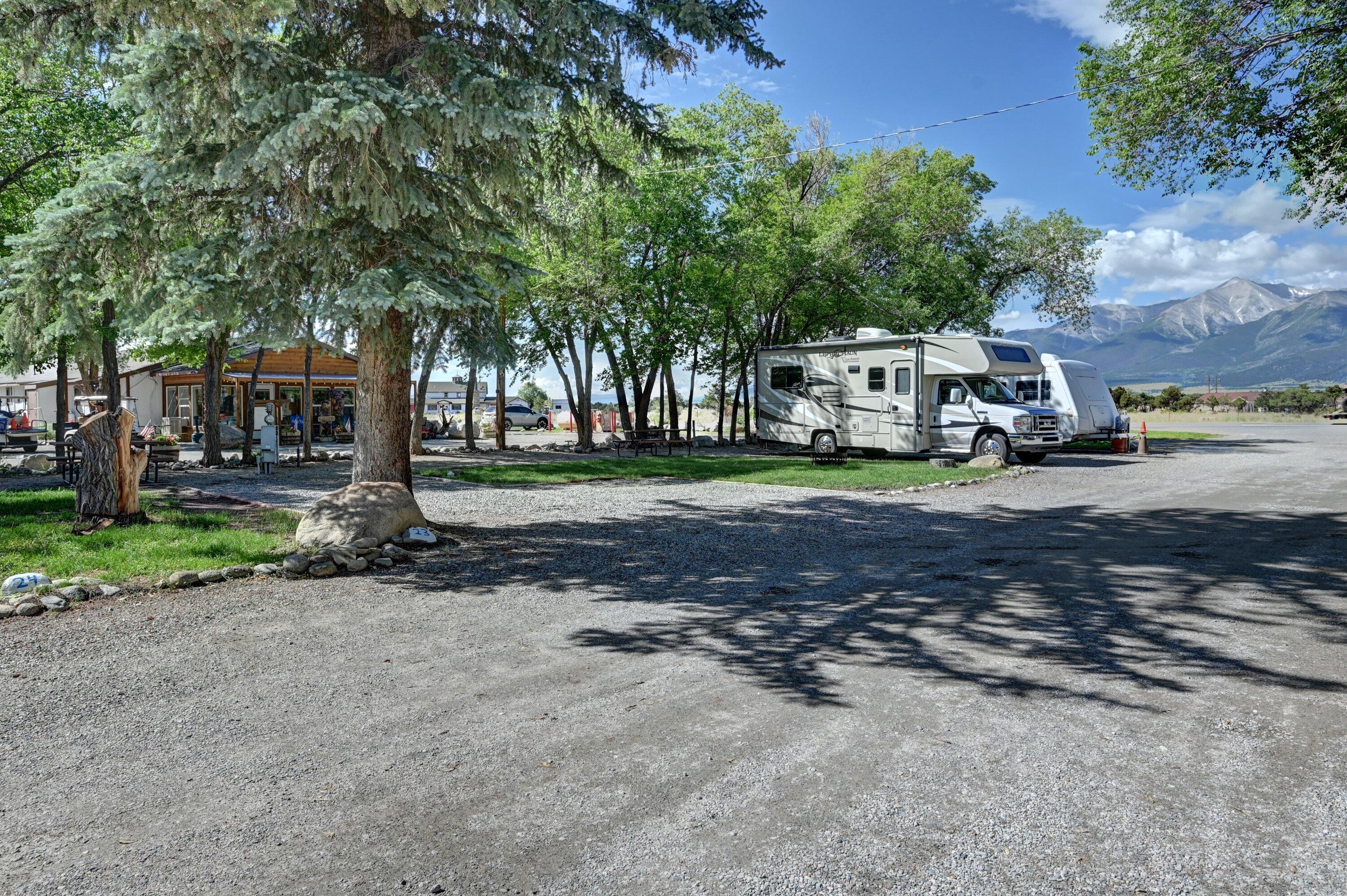 Snowy Peaks RV Park