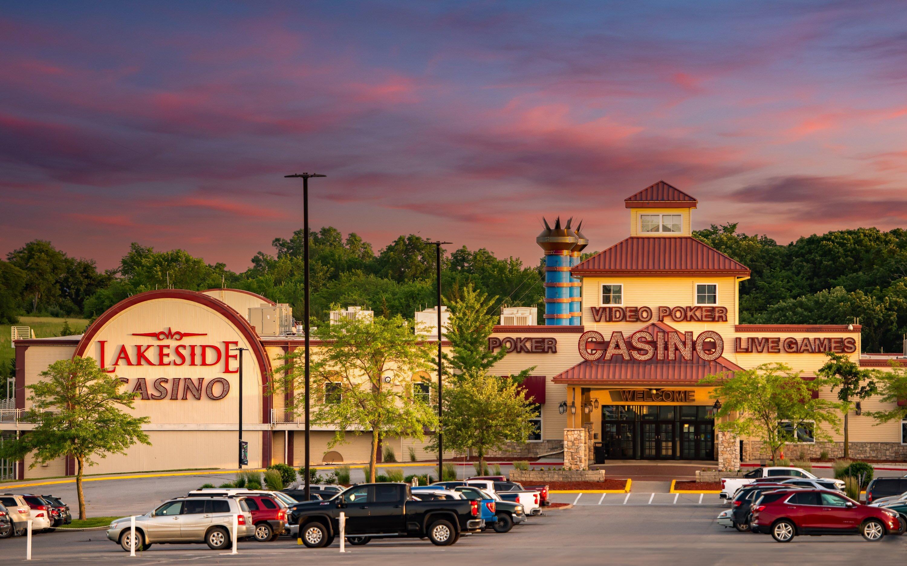 Lakeside Hotel Casino