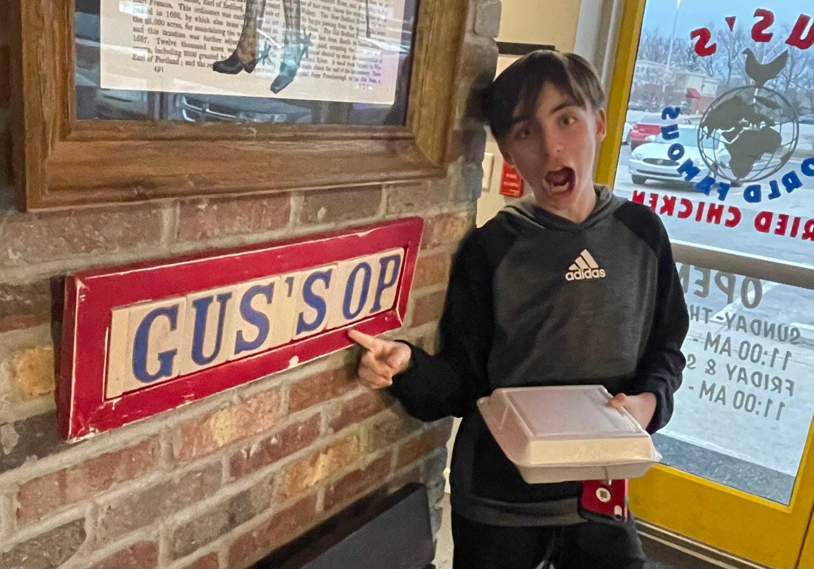 Gus's World Famous Fried Chicken