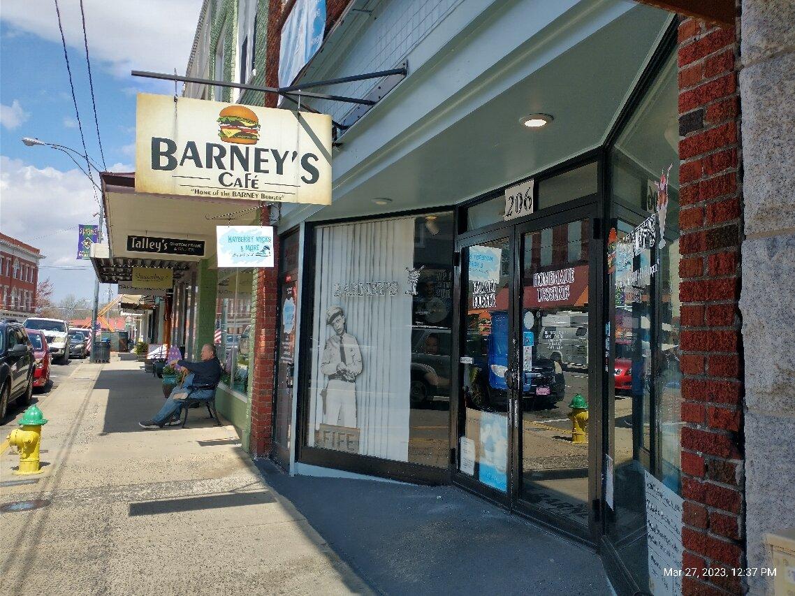 Barney's Cafe