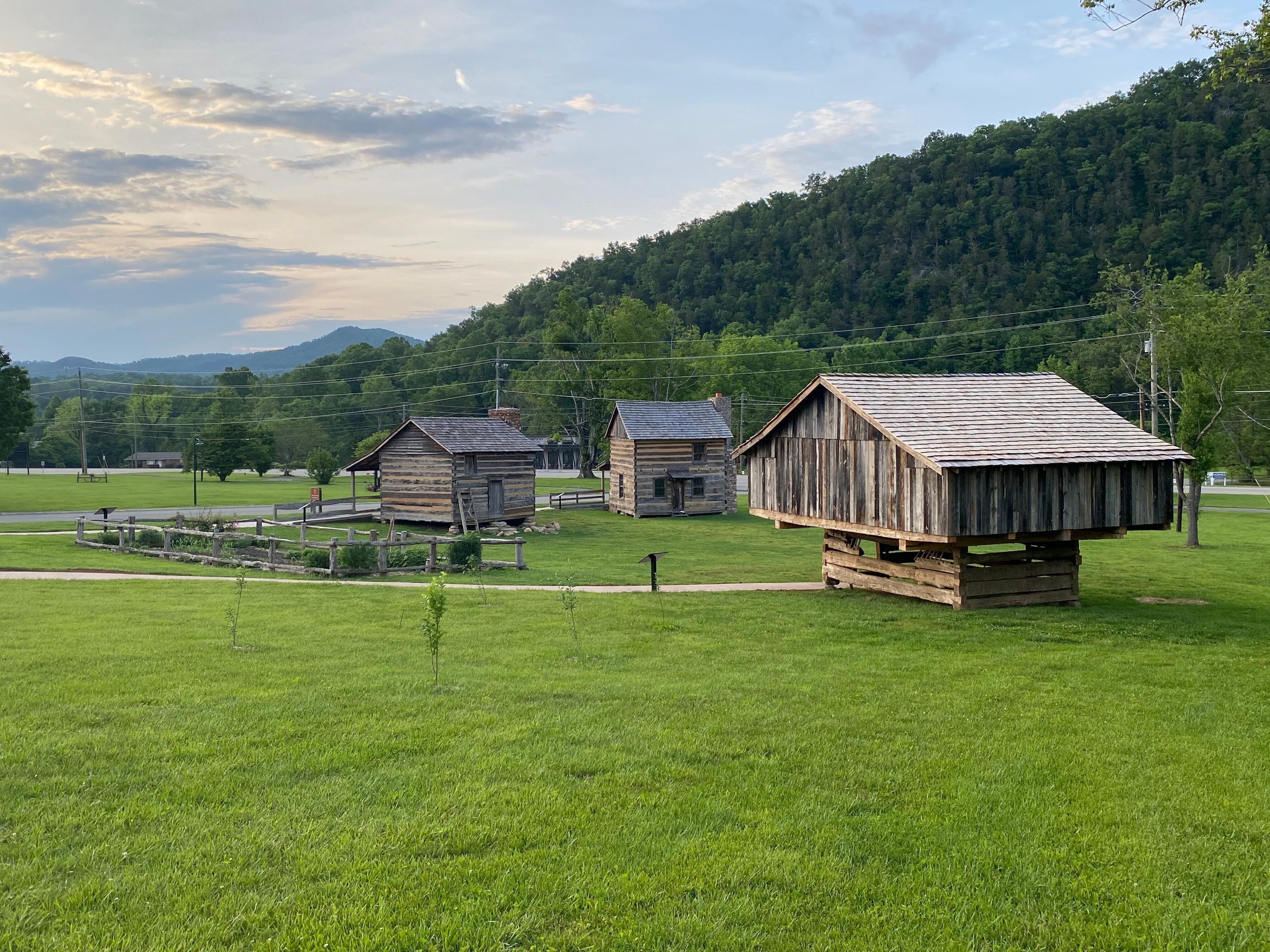 Great Smoky Mountains Heritage Center