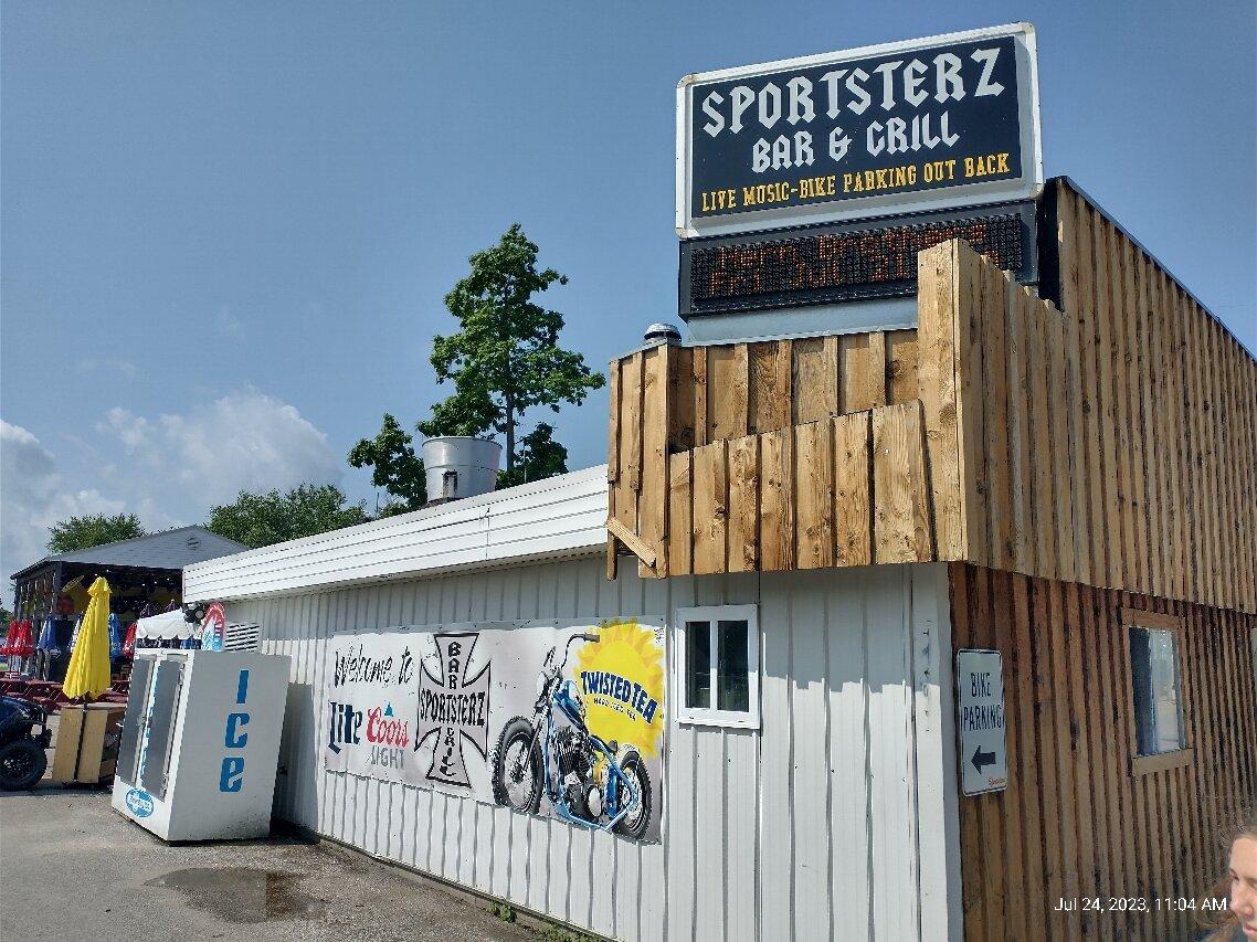 Sportsters Bar and Grill