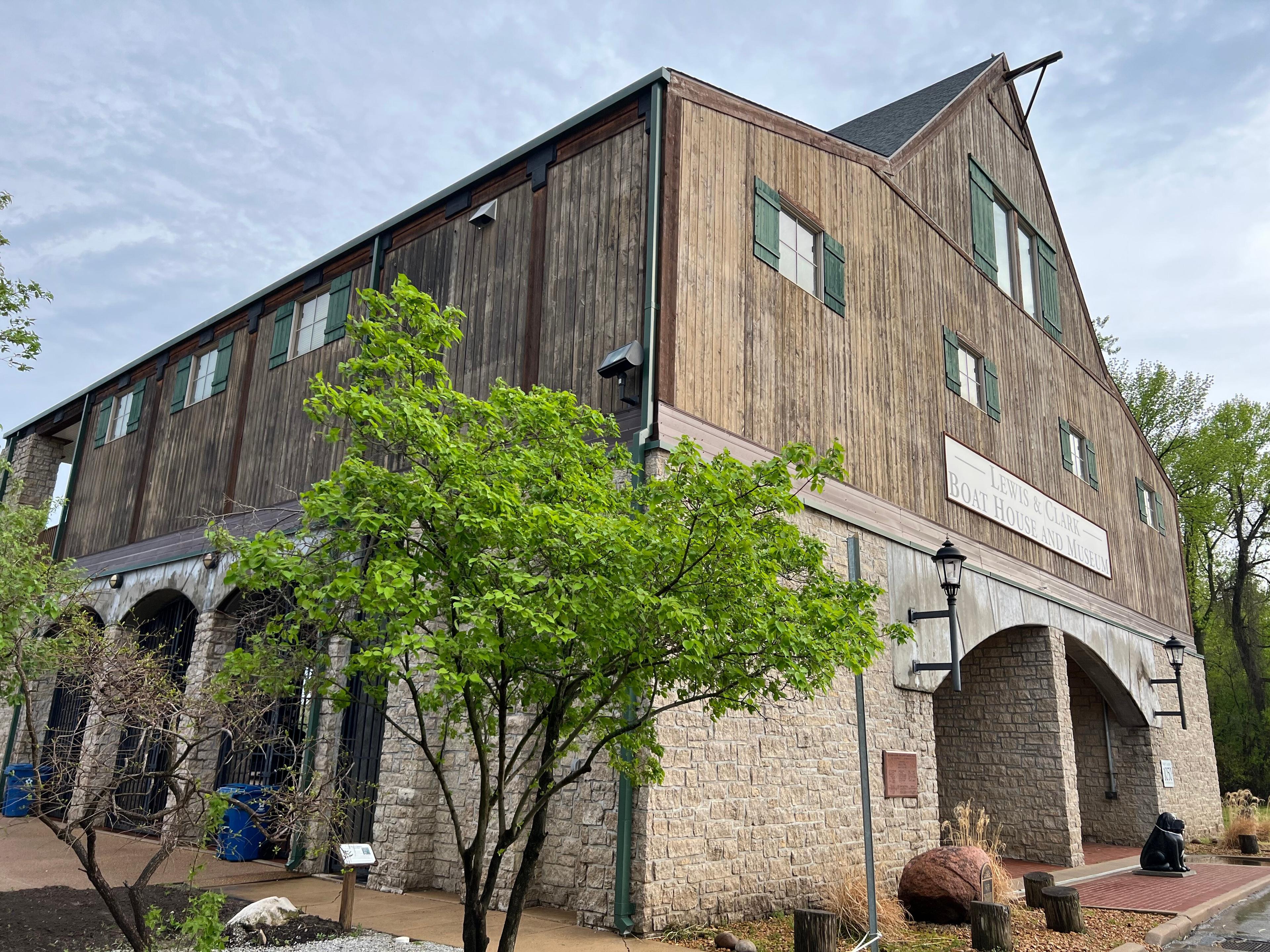 Lewis and Clark Boat House and Nature Center