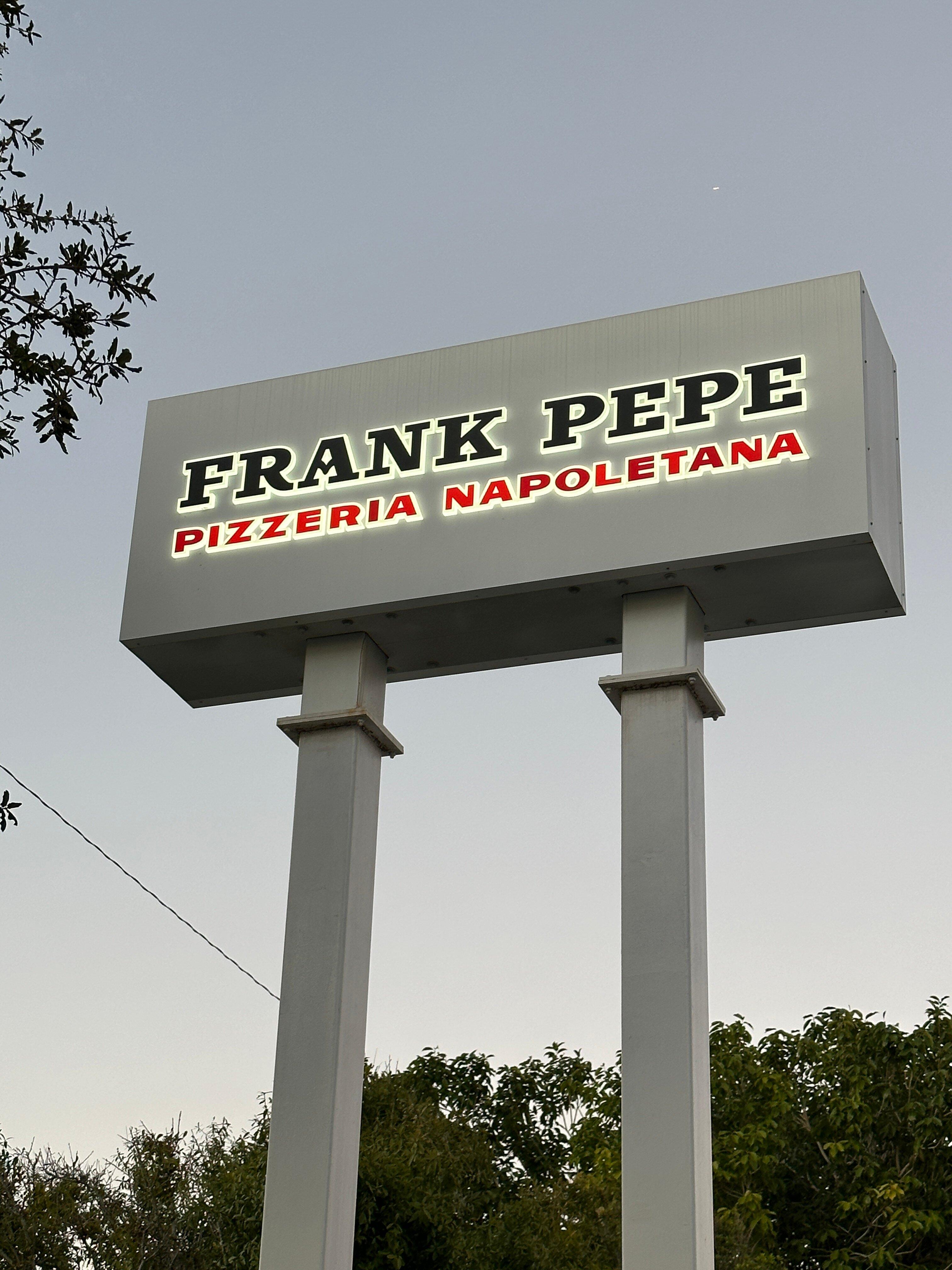 Frank Pepe Pizzeria Napoletana