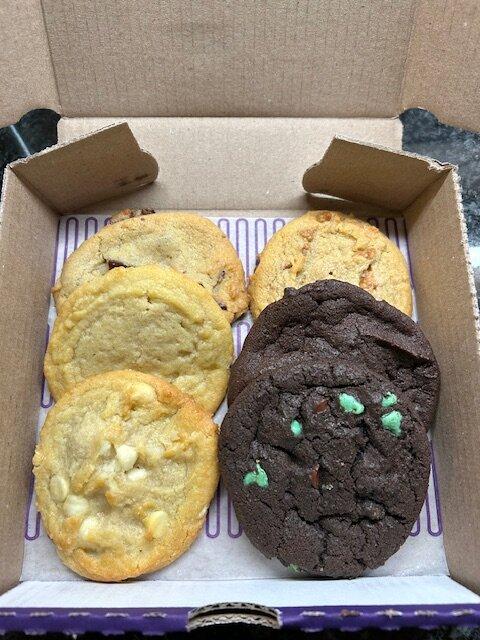 Insomnia Cookies