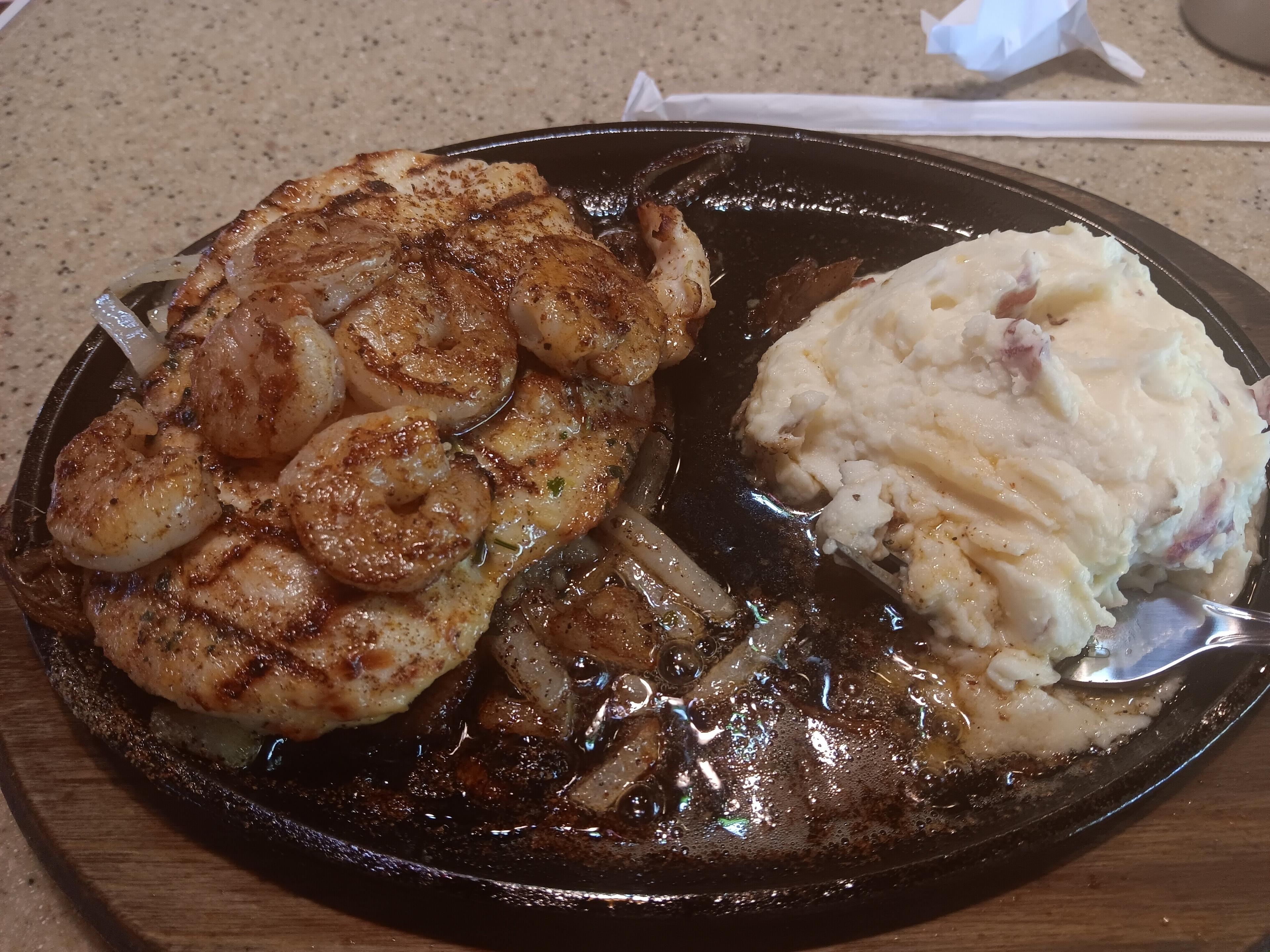 Applebee's Grill + Bar