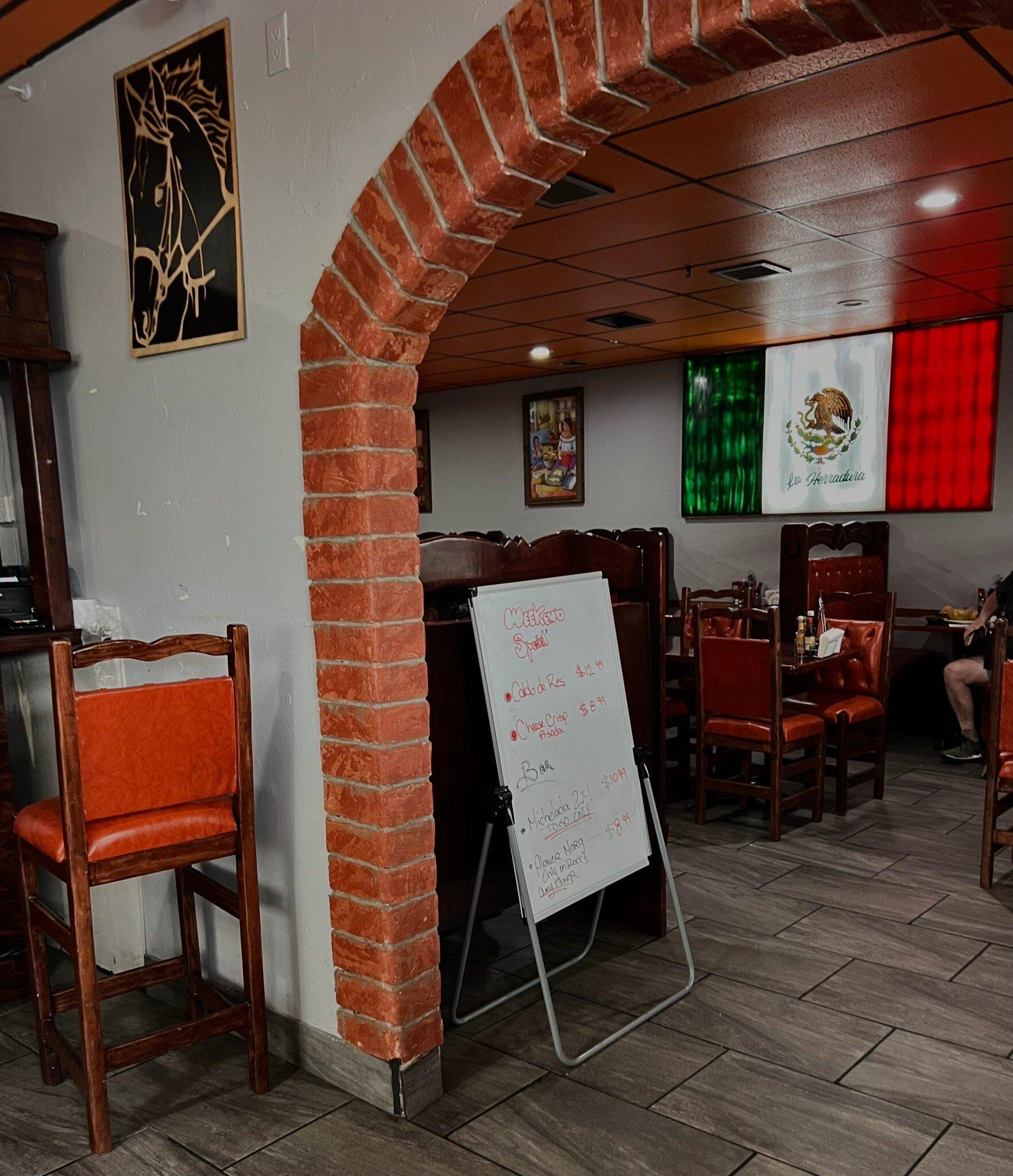 La Herradura Mexican Grill & Seafood