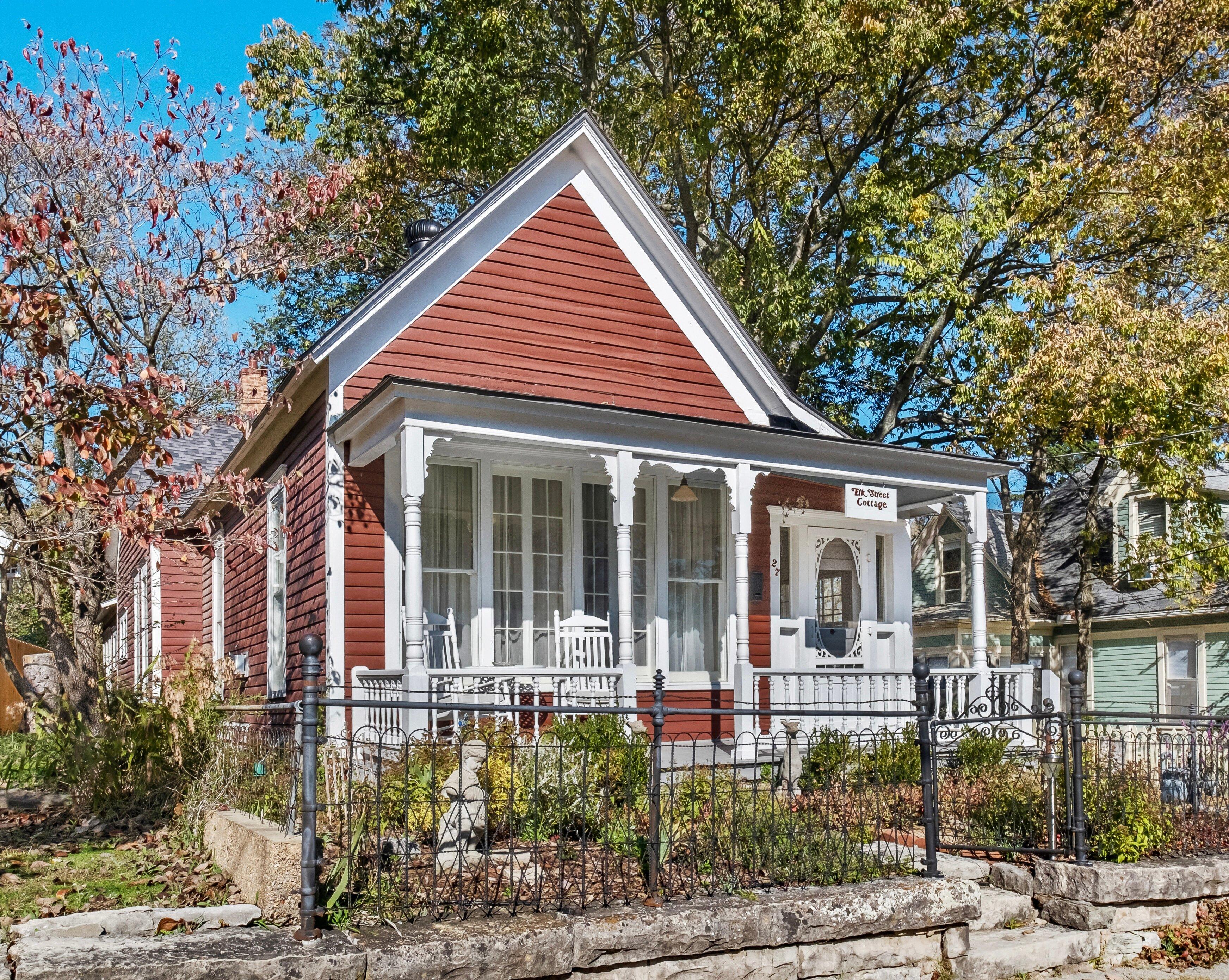 Elk Street Cottage