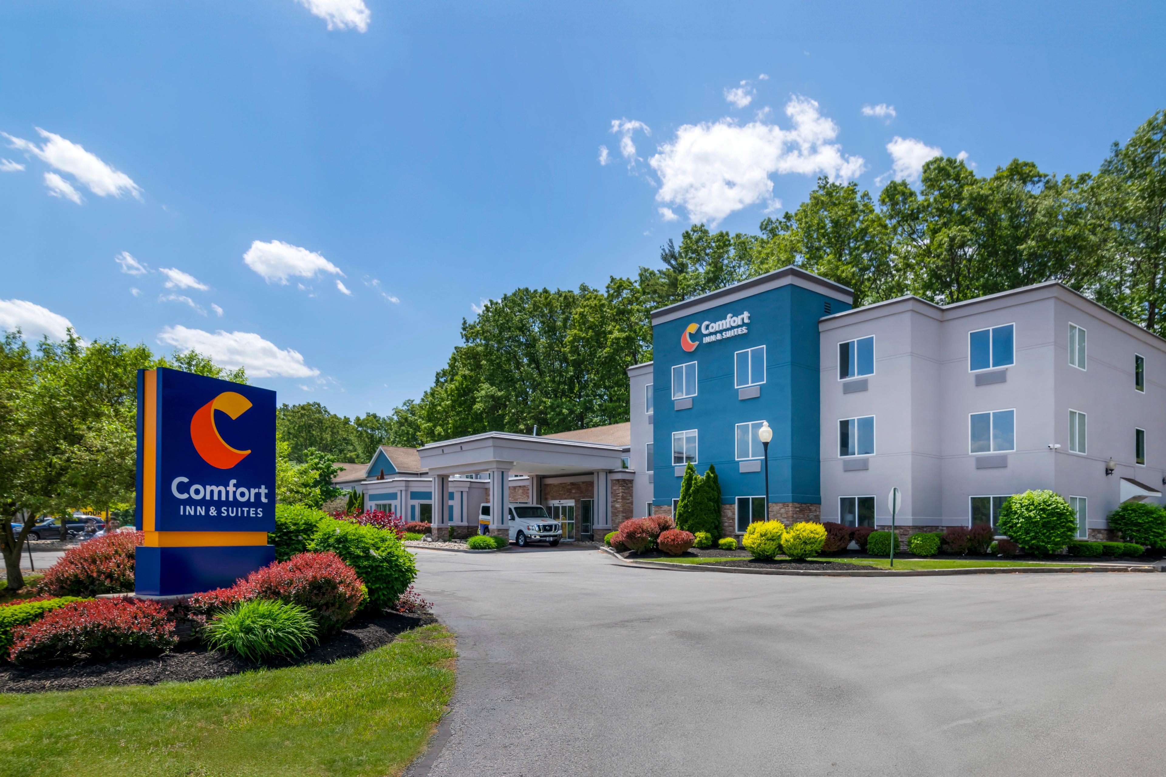 Comfort Inn & Suites Saratoga Springs