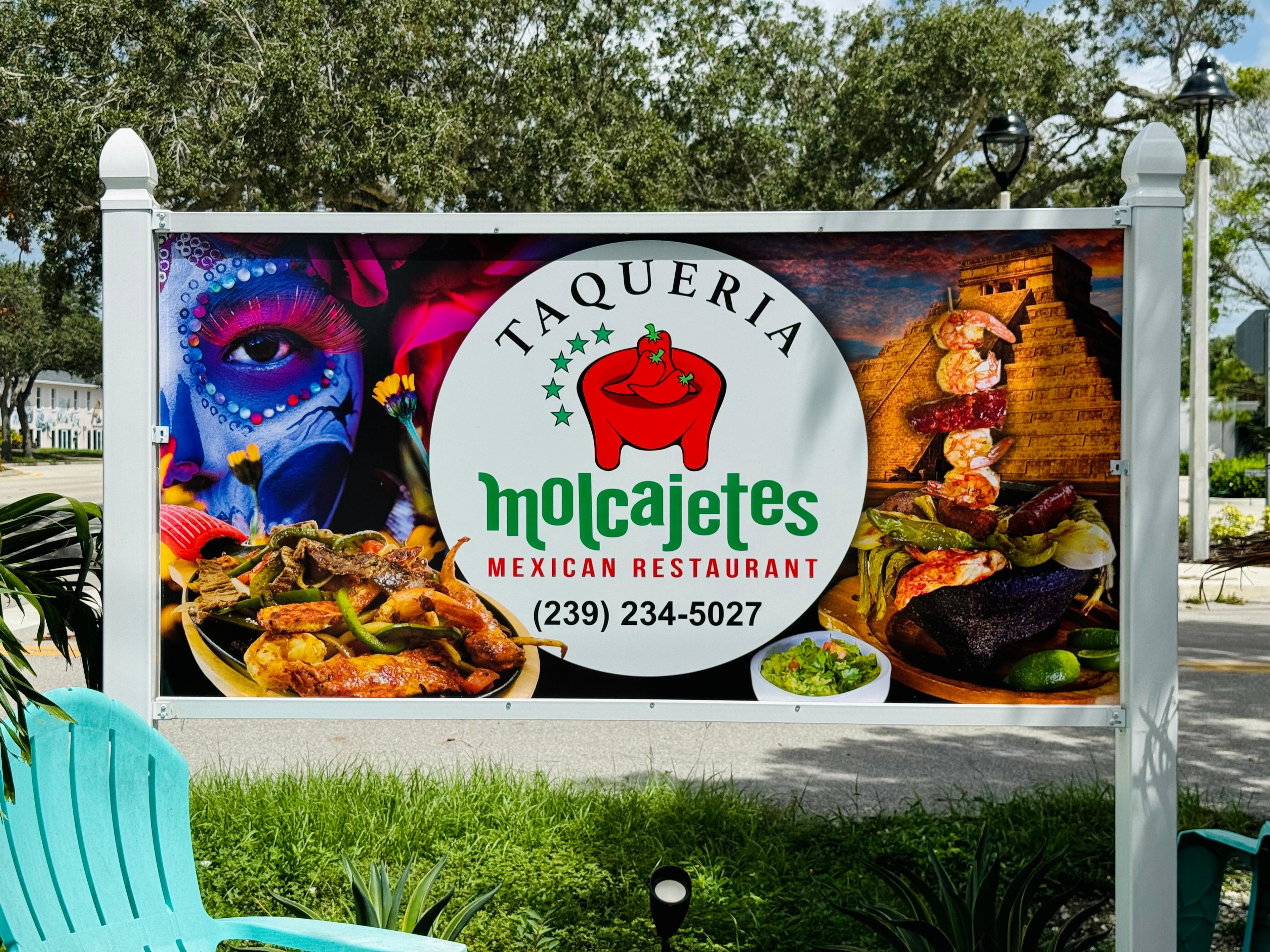 Los Molcajetes Restaurant