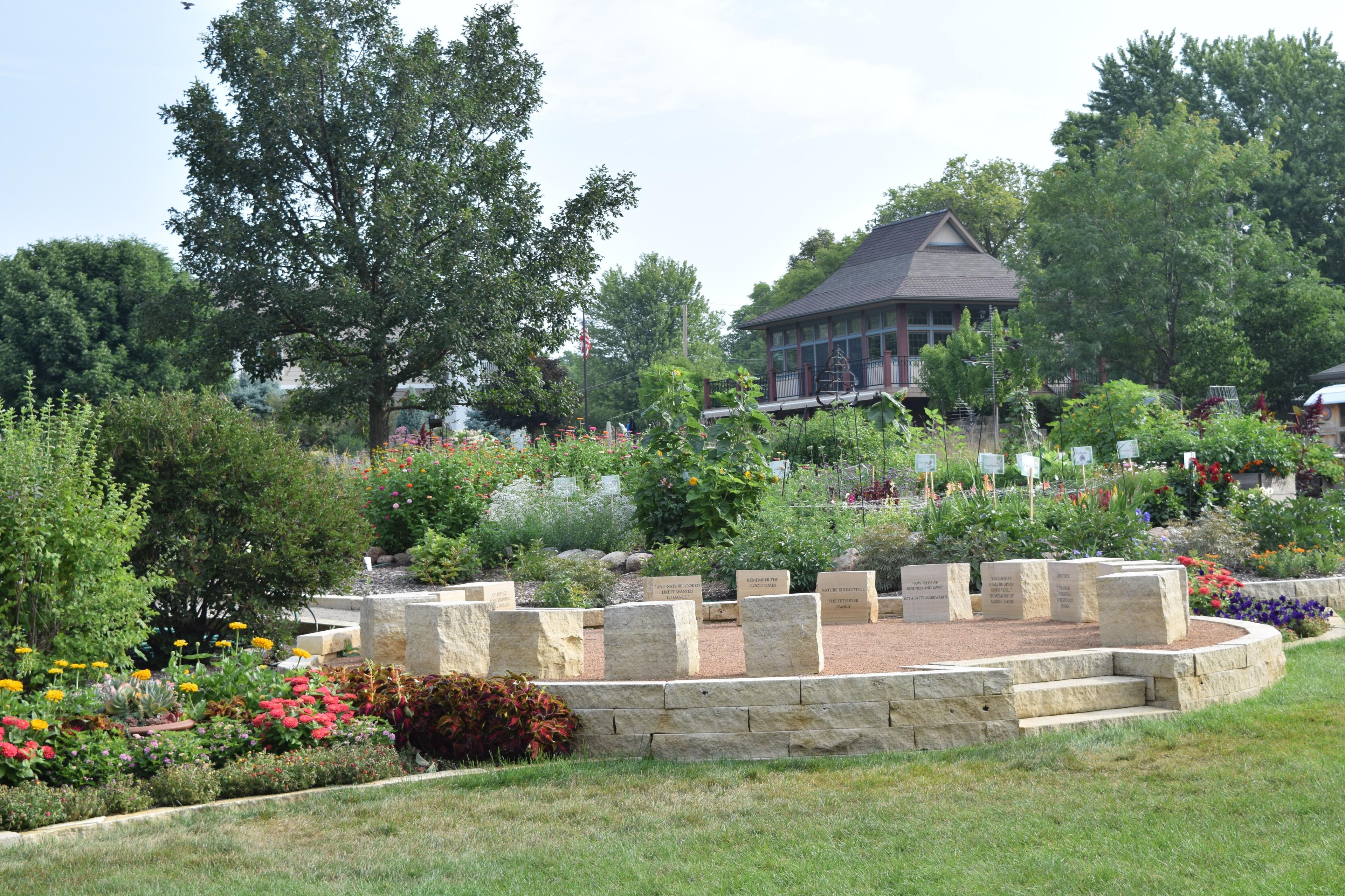 Central Gardens of North Iowa