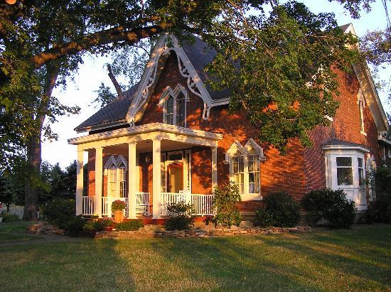 Brick House Bed & Breakfast